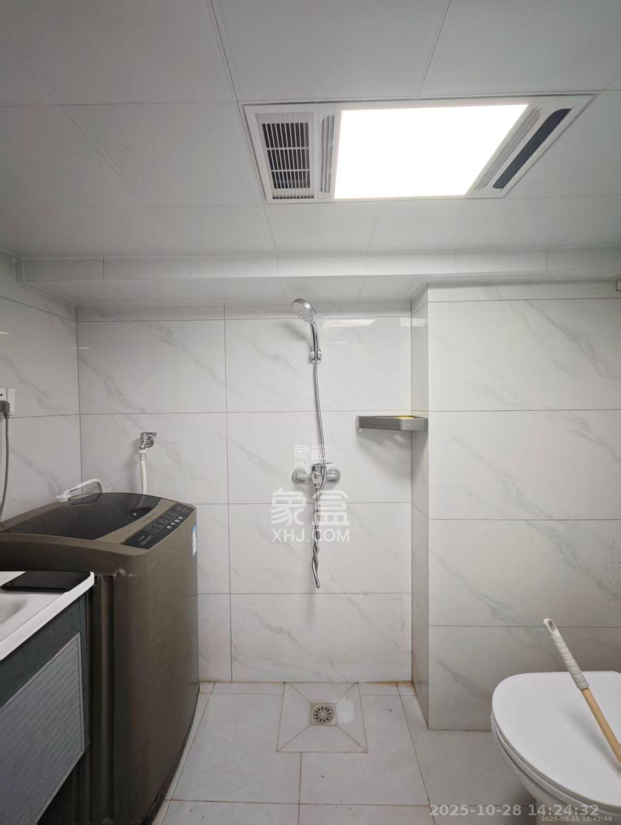 保利恒伟时光印象  1室1厅1卫    1100.0元/月室内图