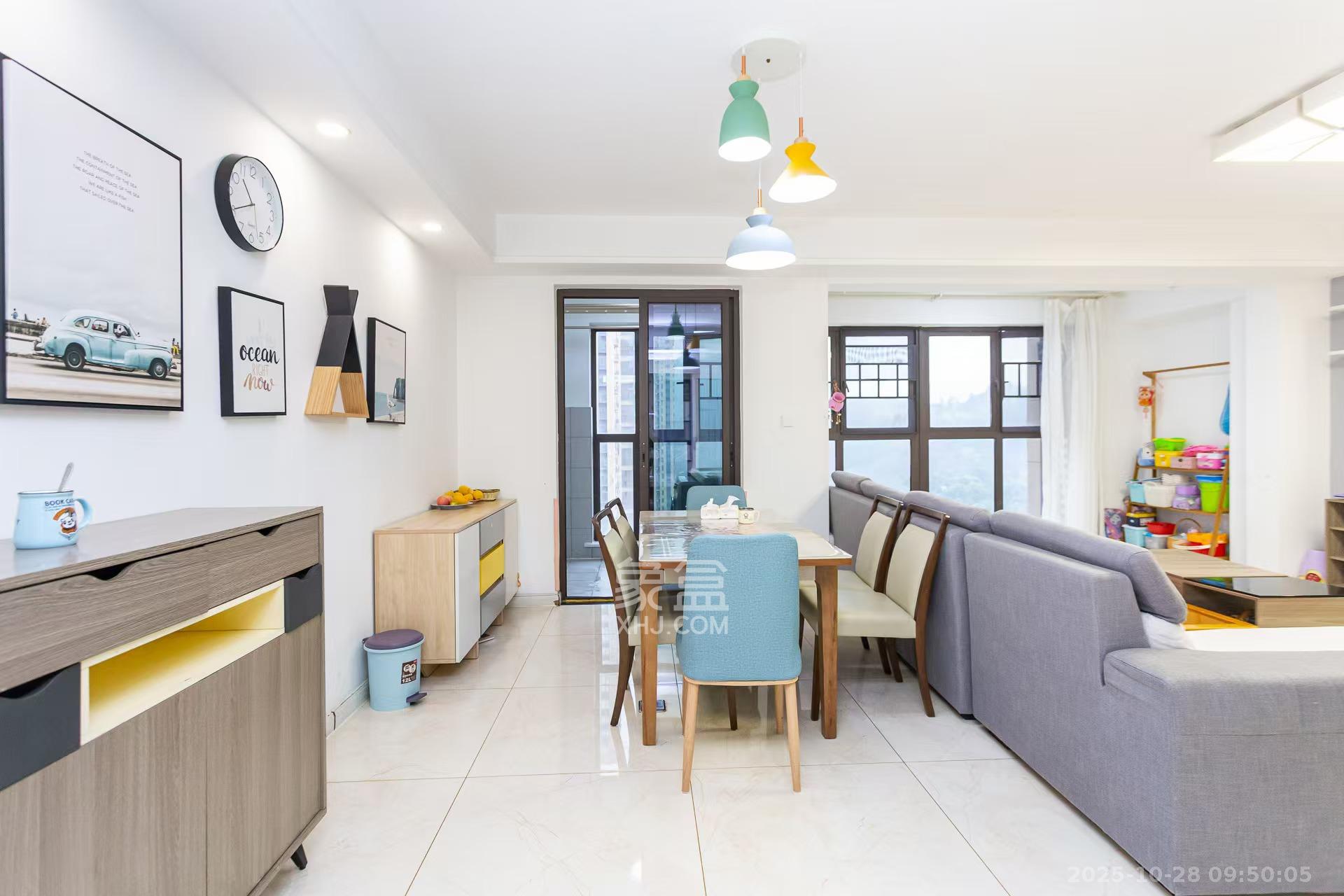 龙湖湘风原著(龙湖湘风星城)  4室2厅2卫    2500.0元/月 龙湖湘风原著(龙湖湘风星城)  4室2厅2卫    2500.0元/月室内图