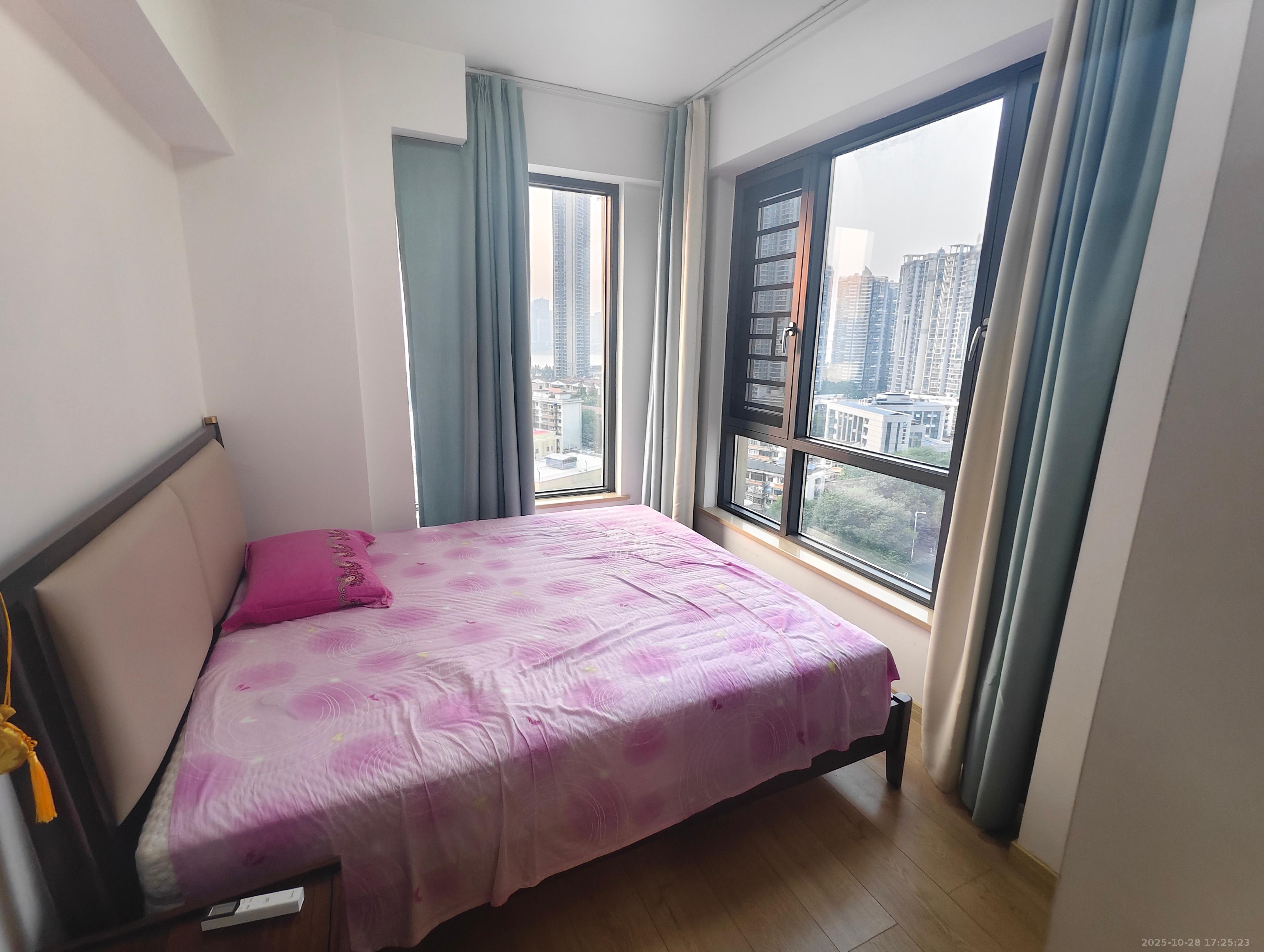 北辰三角洲E7区  2室2厅1卫    3600.0元/月室内图