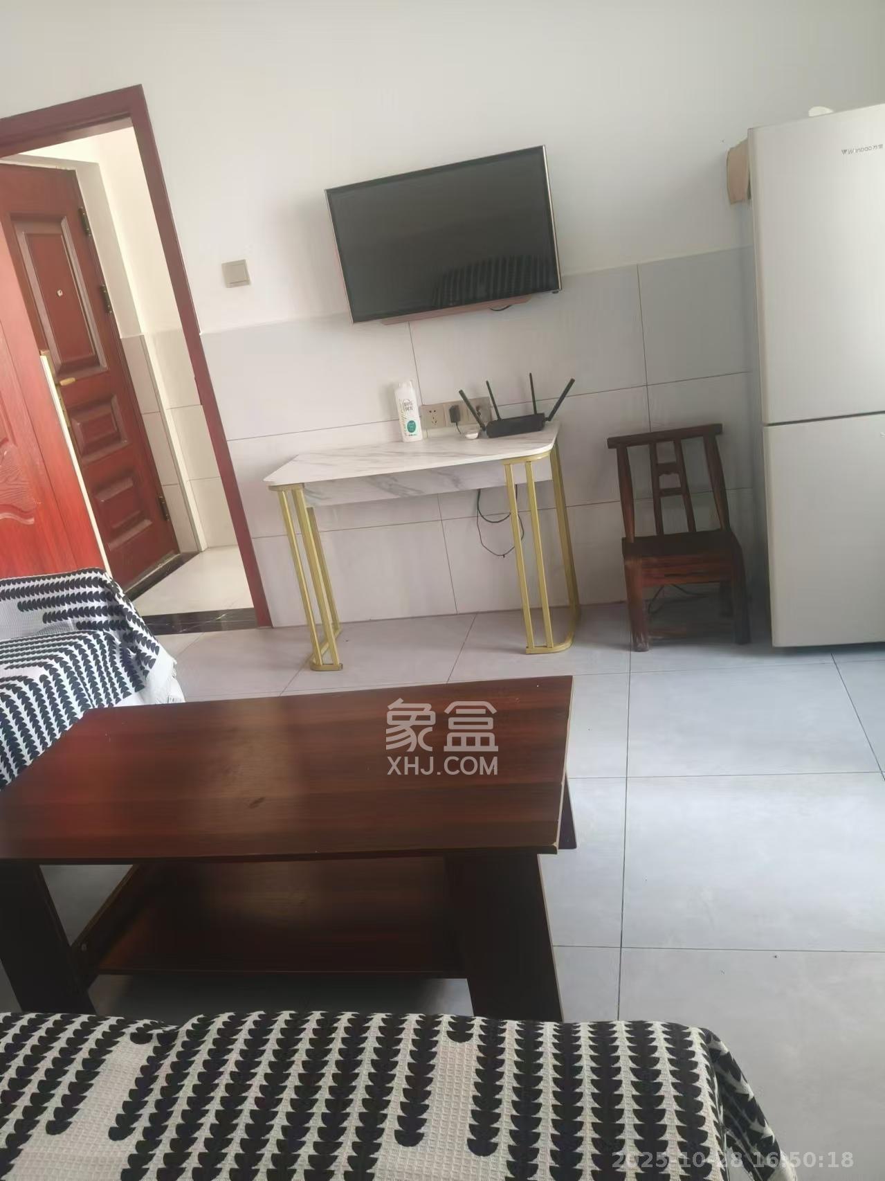 星城新宇川河苑 1室1厅1卫 1100.0元/月 星城新宇川河苑 1室1厅1卫 1100.0元/月室内图