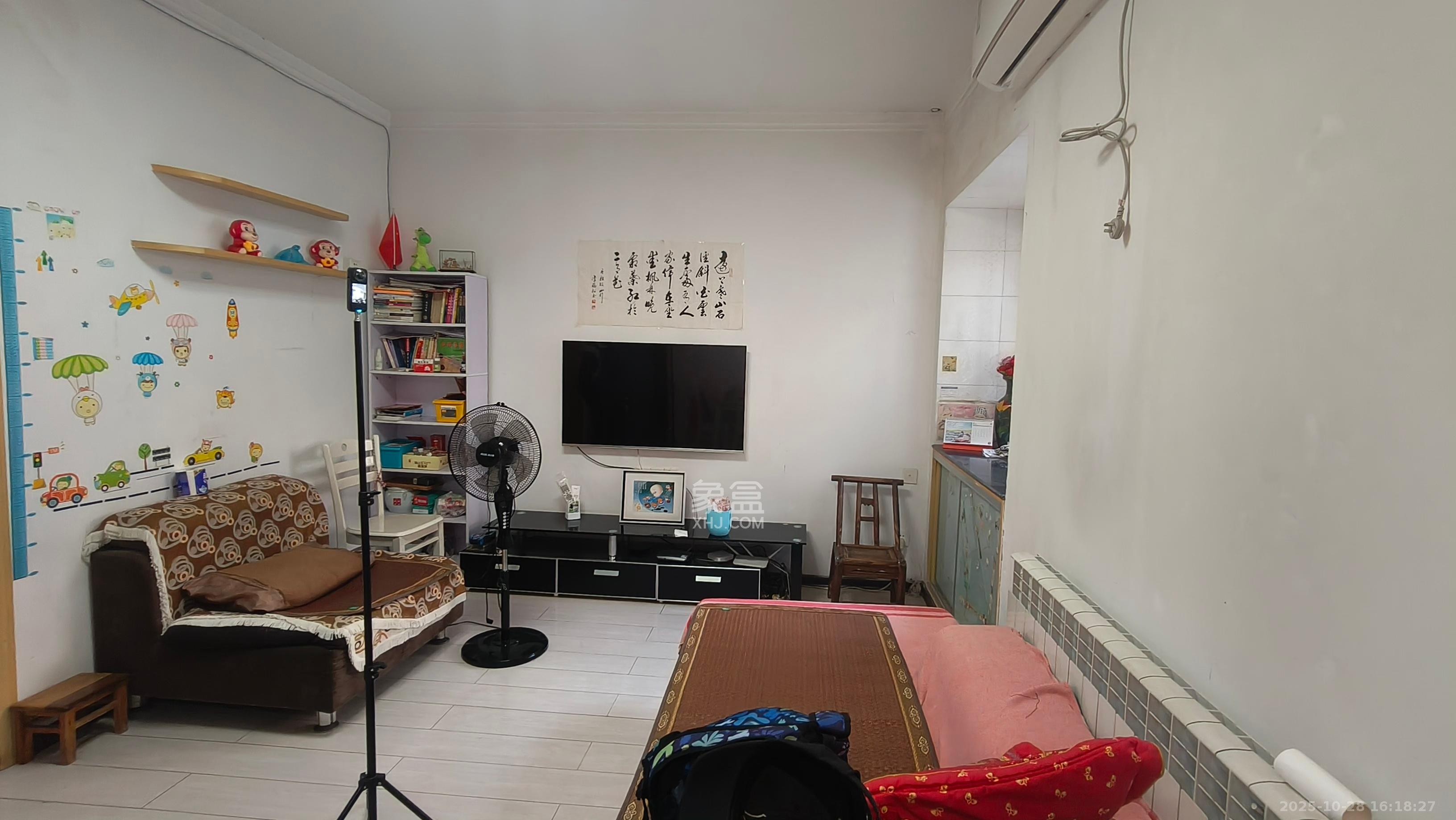 广电南院宿舍  2室1厅1卫    1500.0元/月 广电南院宿舍  2室1厅1卫    1500.0元/月