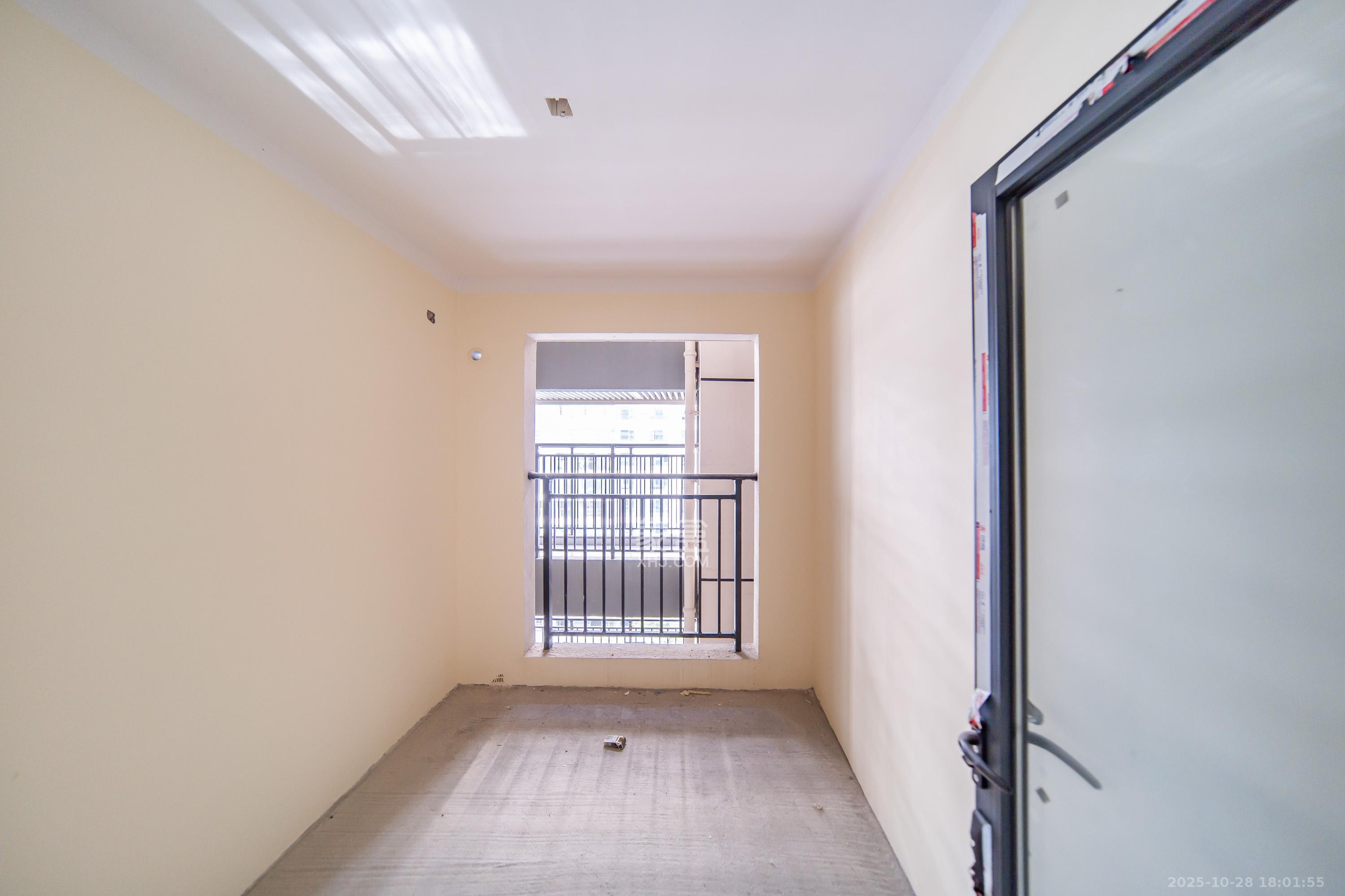 城发恒伟洋湖映2009 4室2厅2卫 140.0万 城发恒伟洋湖映2009 4室2厅2卫 140.0万卧室