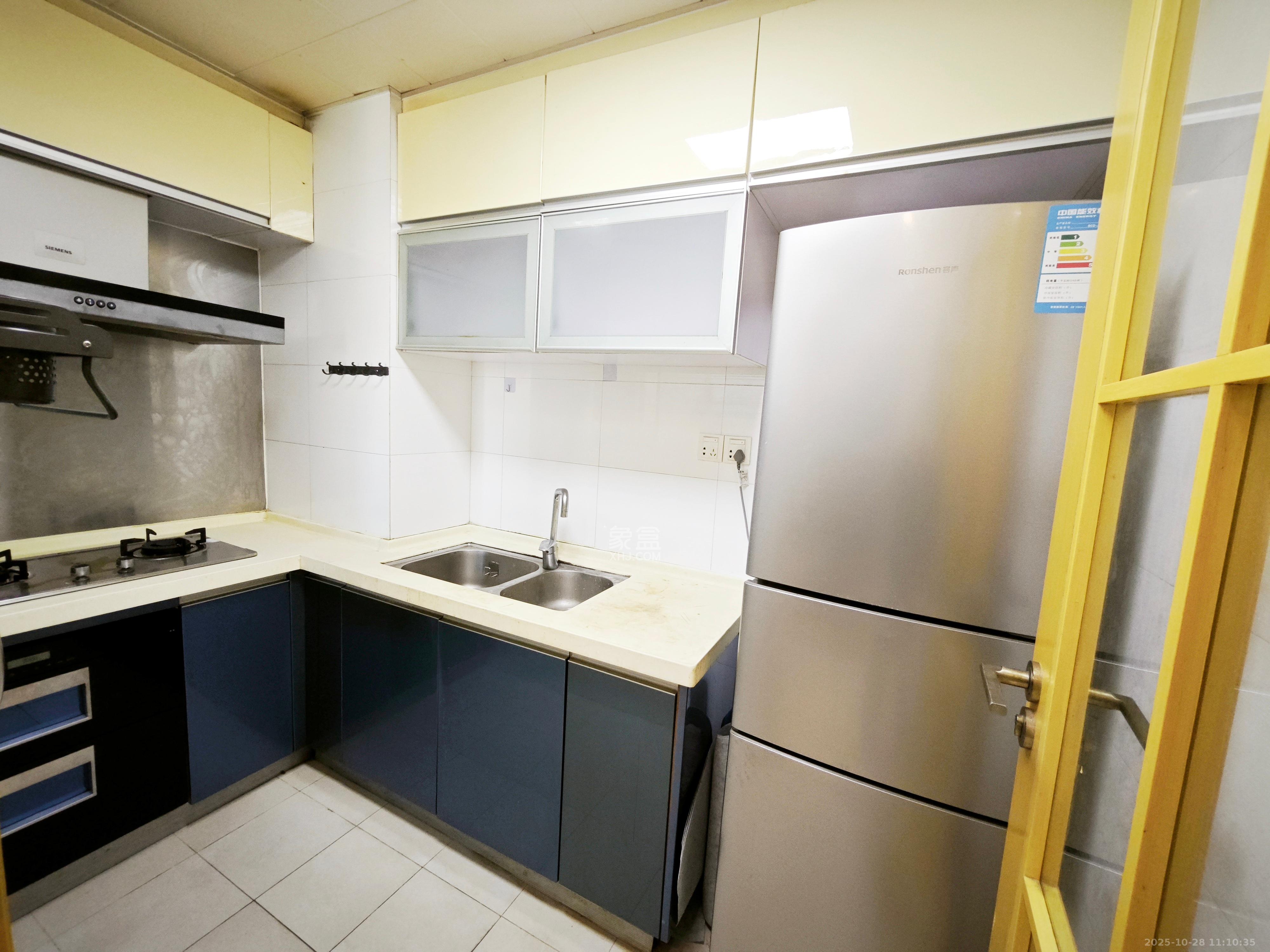 珠江花城四期花盛  2室2厅1卫    2200.0元/月 珠江花城四期花盛  2室2厅1卫    2200.0元/月室内图