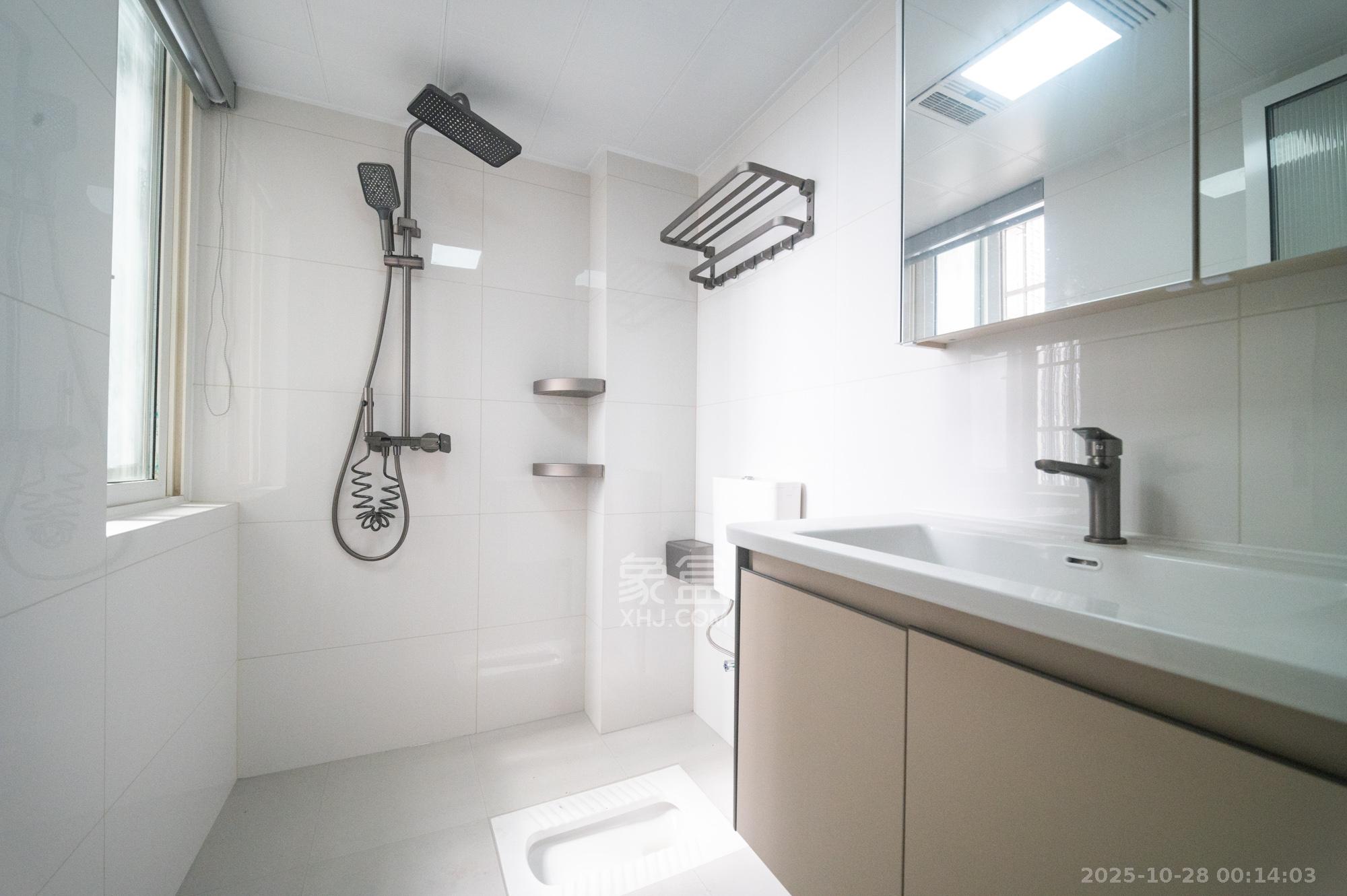 锦璨家园  3室2厅1卫    49.8万 锦璨家园  3室2厅1卫    49.8万卫生间