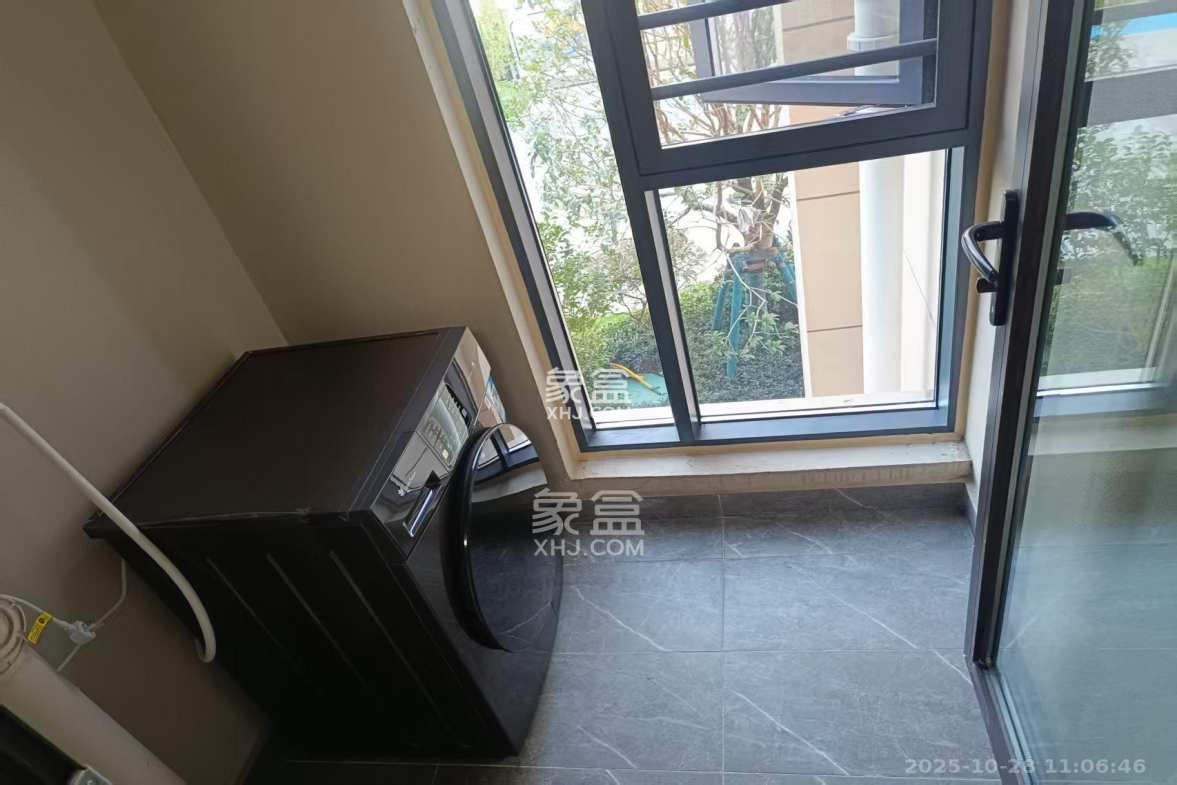 万科天空之境 3室1厅2卫 2600.0元/月 万科天空之境 3室1厅2卫 2600.0元/月室内图