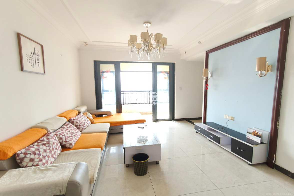 恒大御景半岛锦绣苑  1室0厅0卫    2500.0元/月 恒大御景半岛锦绣苑  1室0厅0卫    2500.0元/月室内图