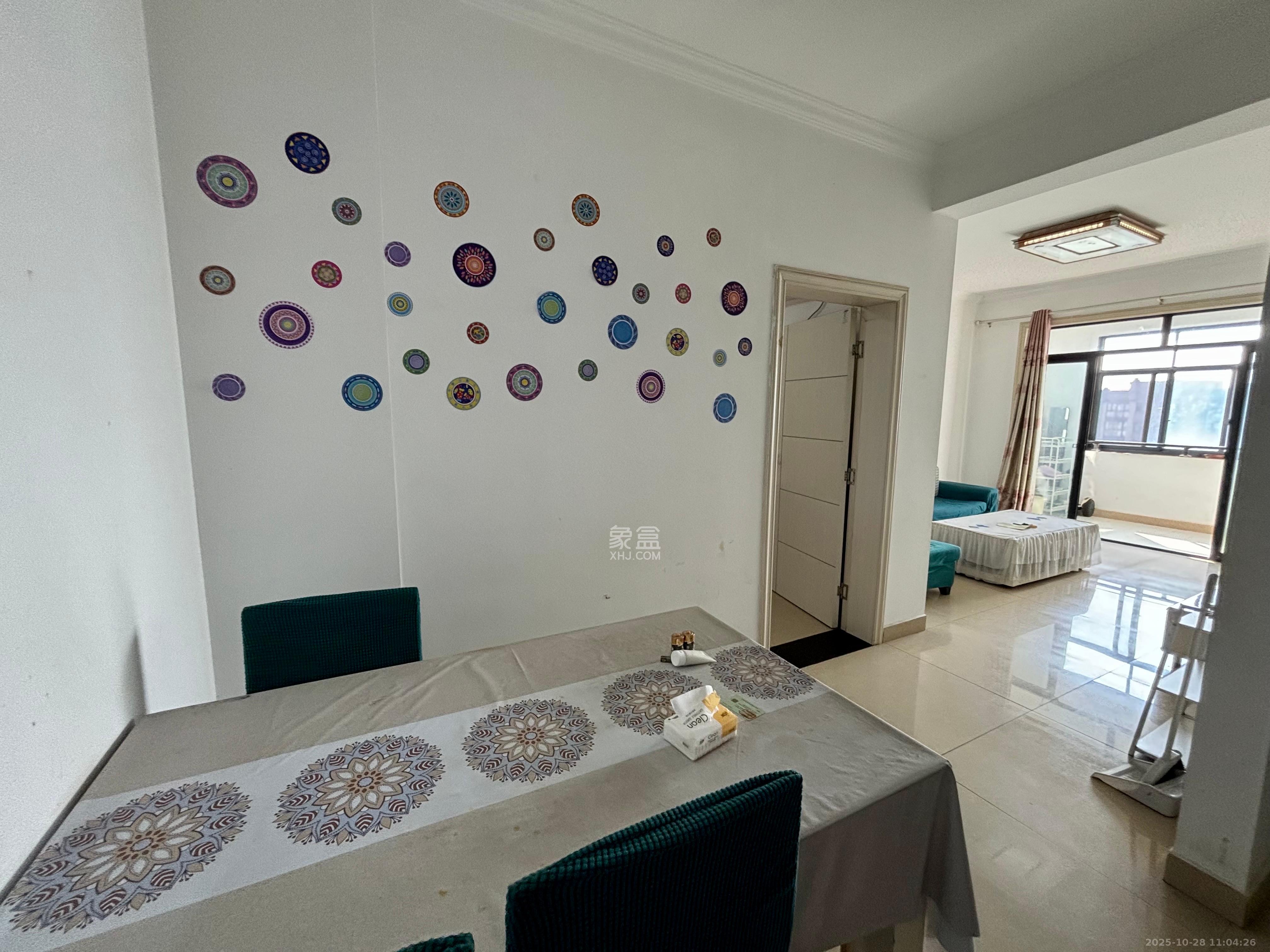 中央美郡  2室2厅1卫    2500.0元/月室内图