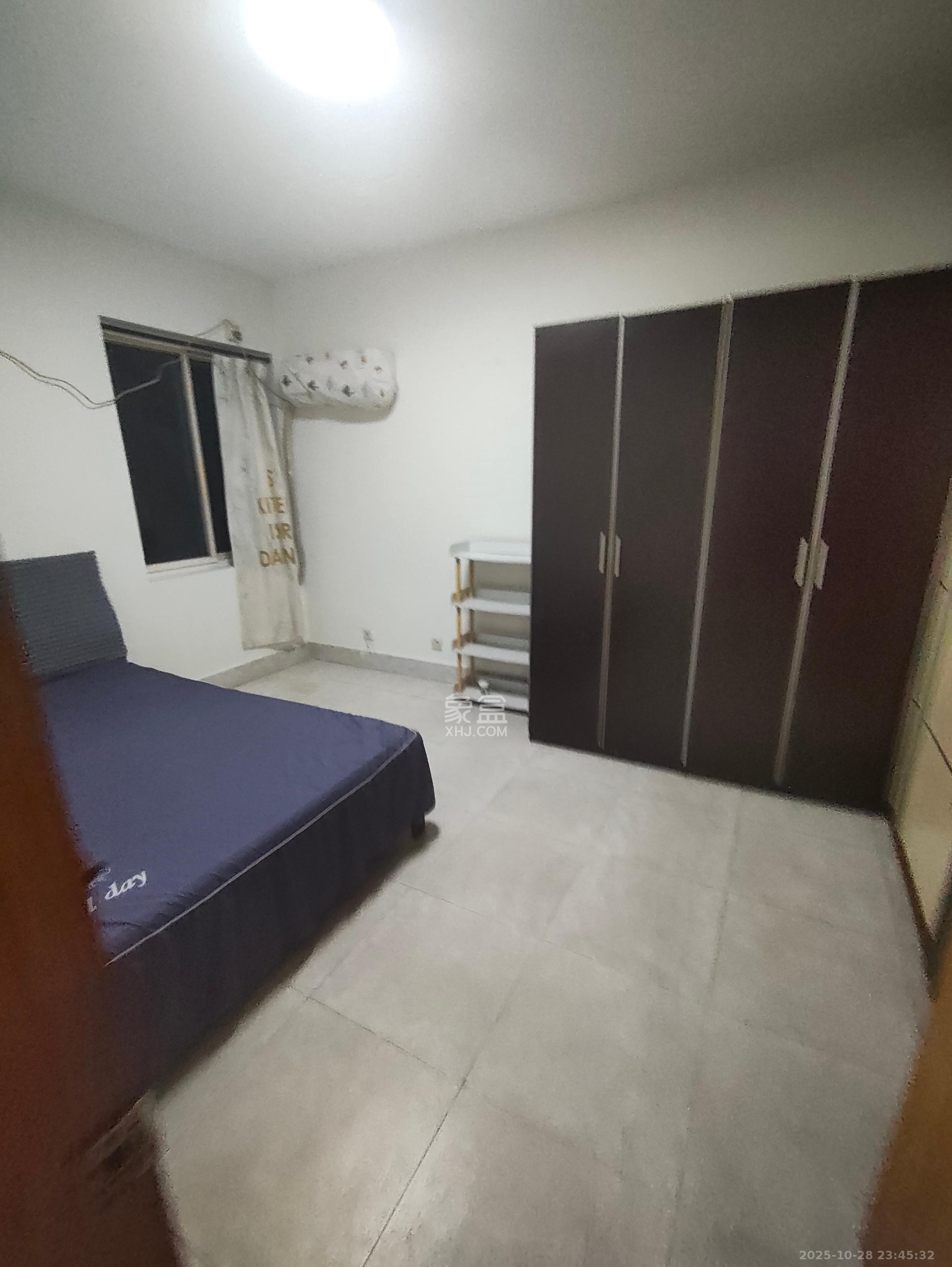 高岭小区  2室1厅1卫    1100.0元/月室内图