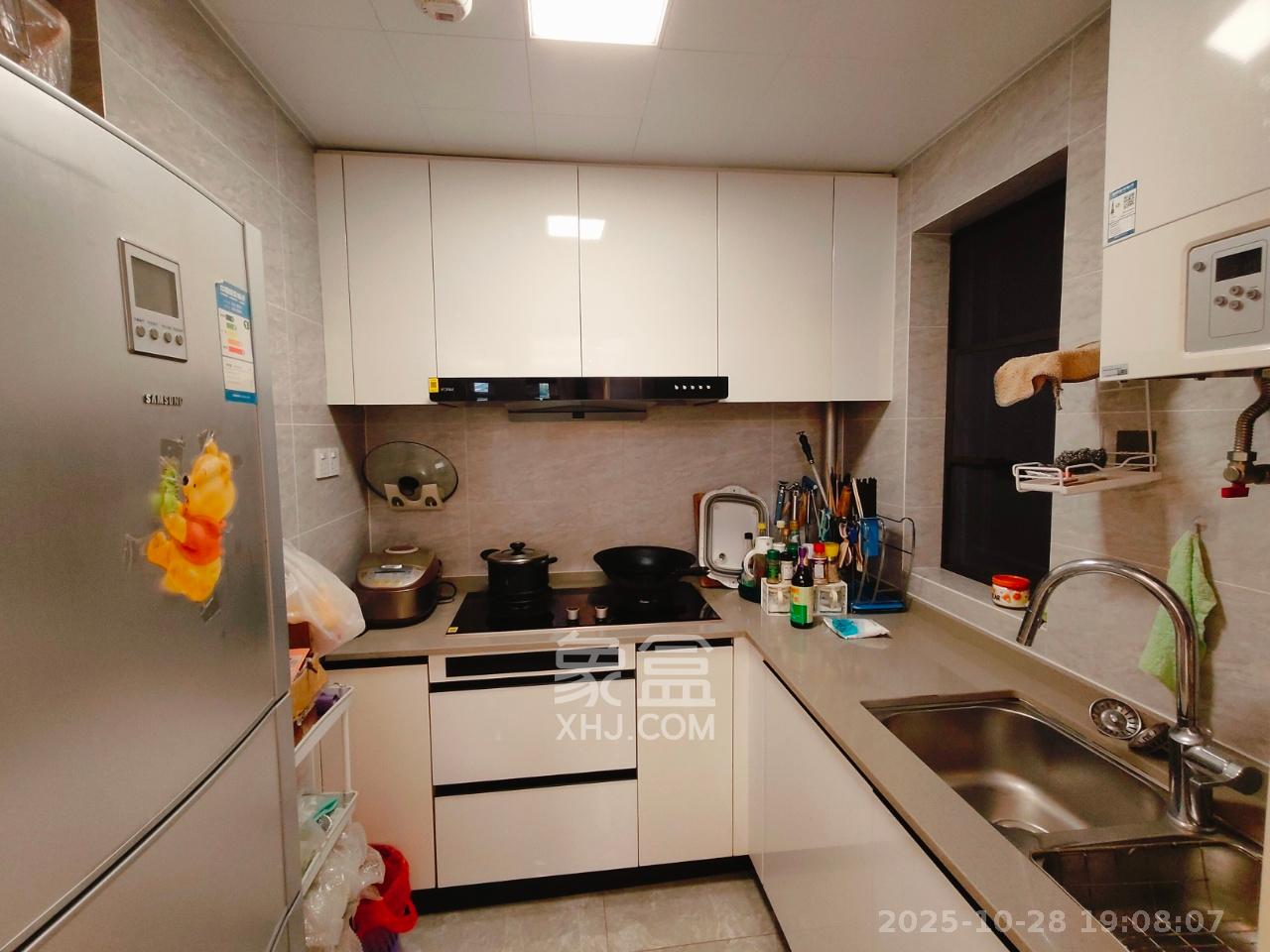 万科金色梦想B区  3室2厅2卫    3000.0元/月 万科金色梦想B区  3室2厅2卫    3000.0元/月室内图