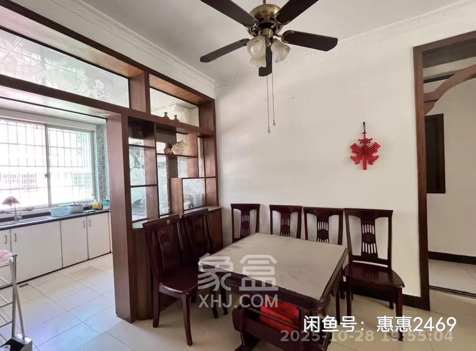 茶叶大市场“山水茗园” 3室2厅1卫 1200.0元/月 茶叶大市场“山水茗园” 3室2厅1卫 1200.0元/月室内图