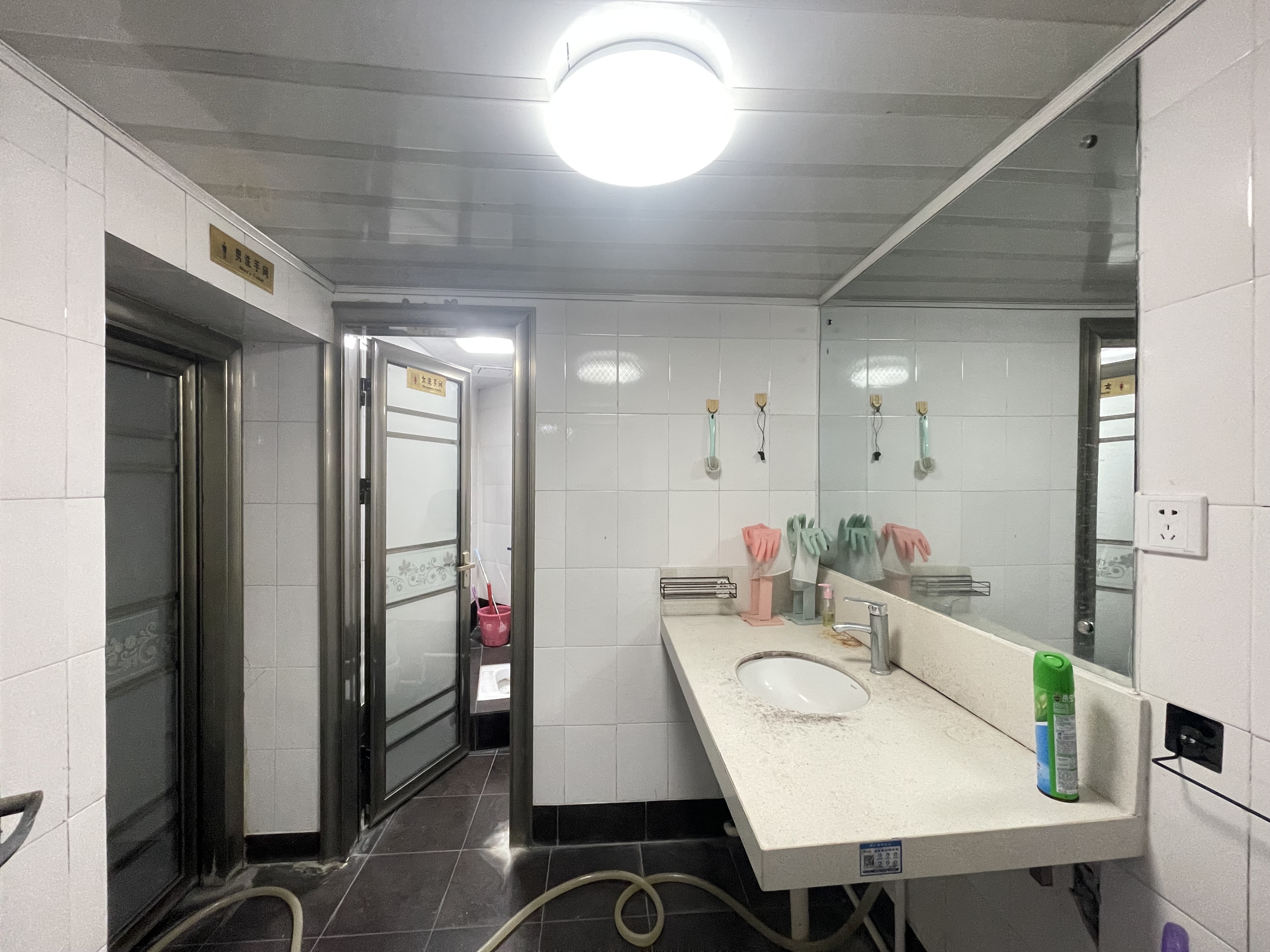 景瑞大厦  1室1厅1卫    6000.0元/月室内图