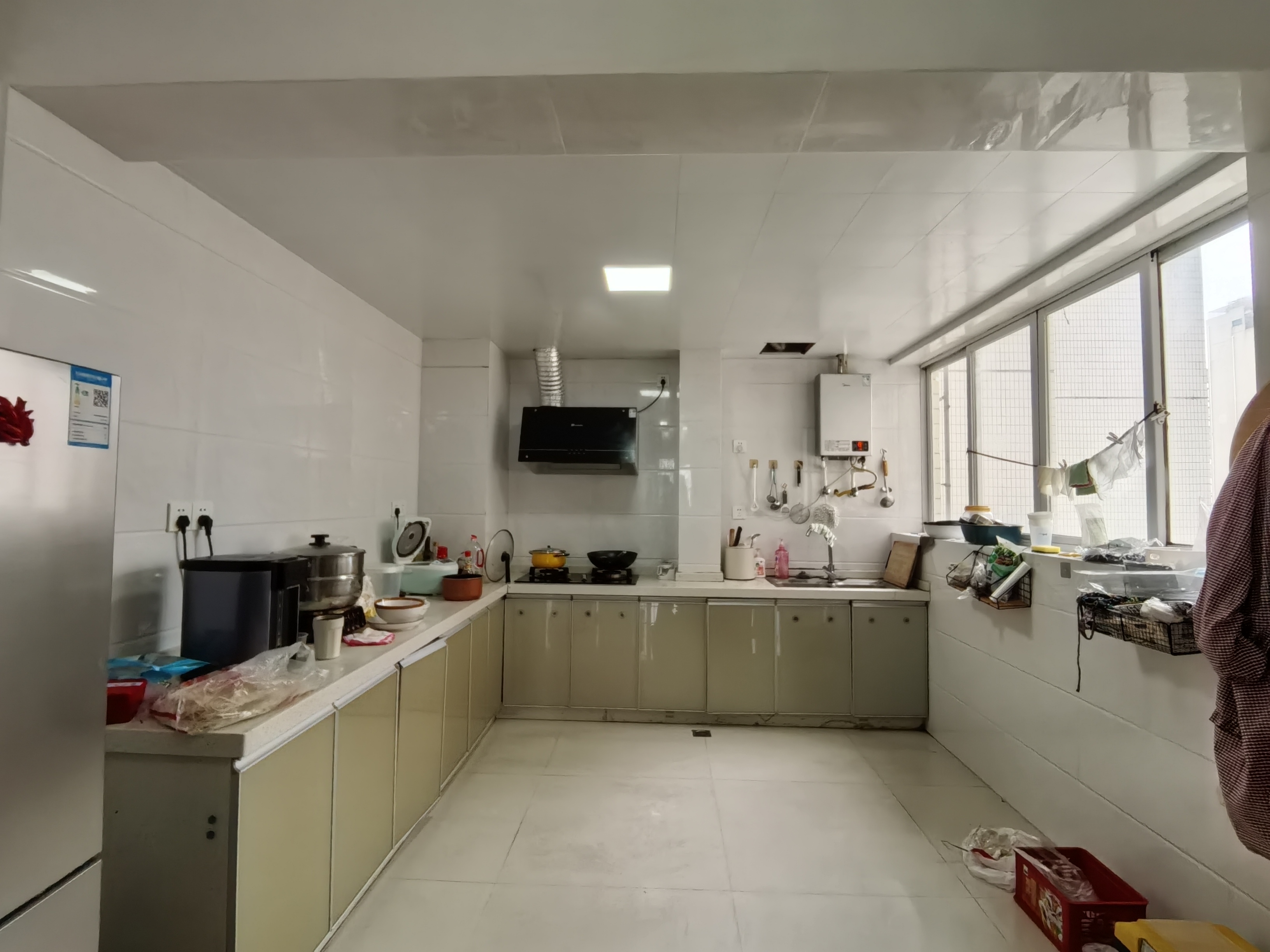 正业广场  3室2厅2卫    2800.0元/月室内图