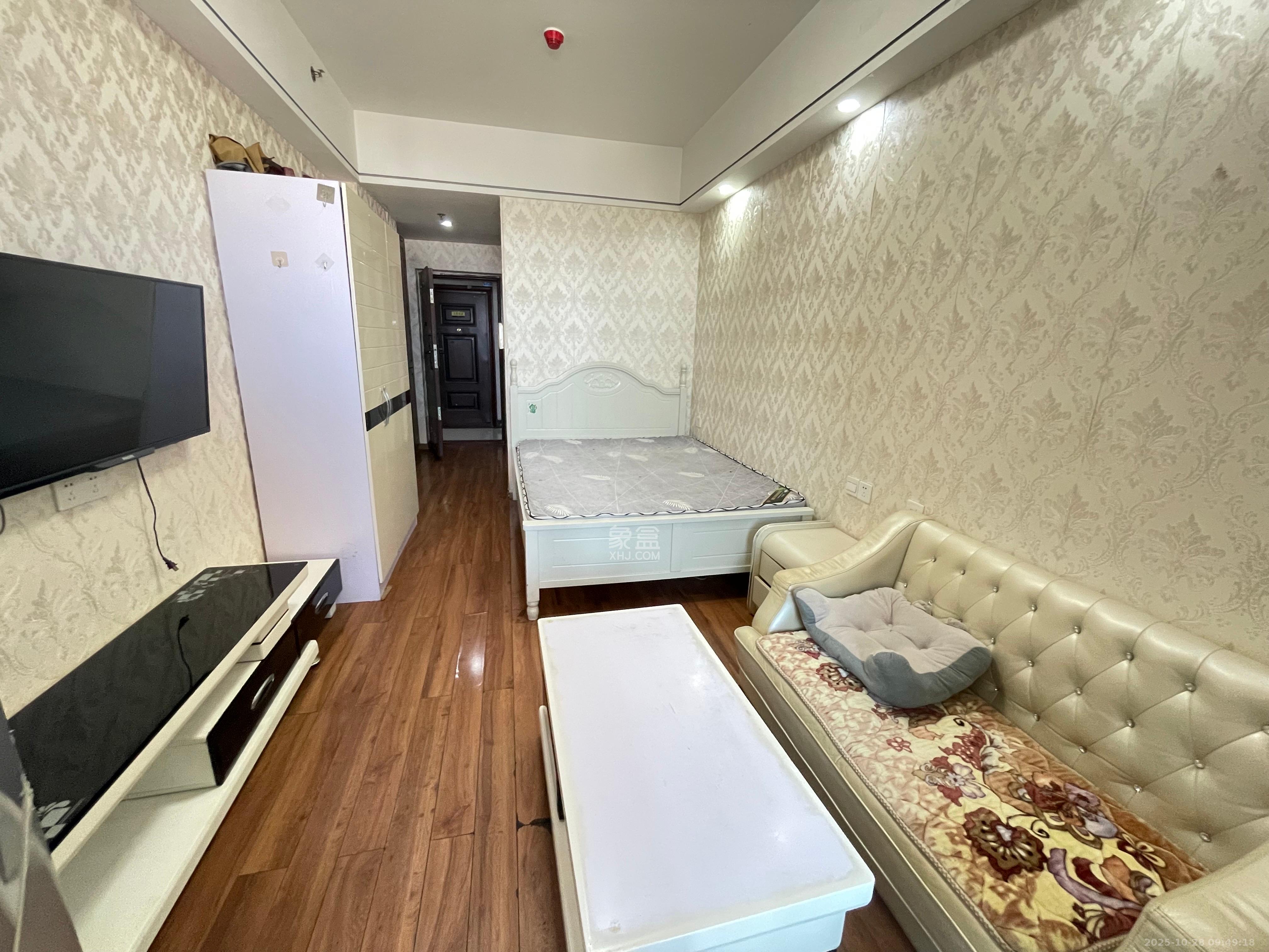 中建木莲工社  1室1厅1卫    1000.0元/月