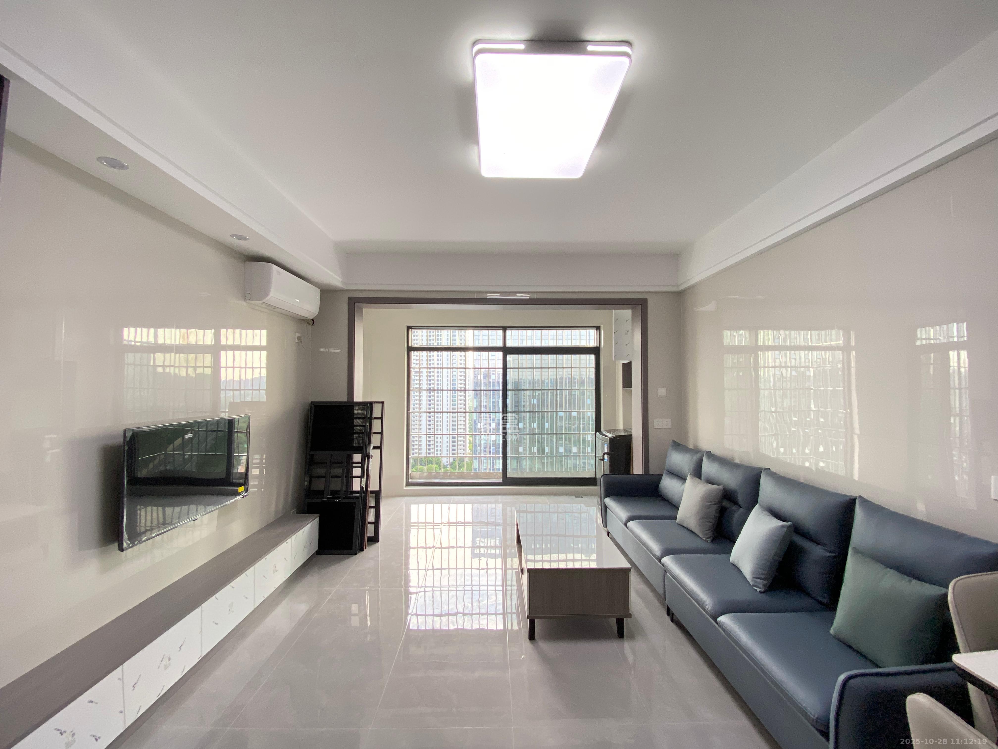 旭日嘉苑  2室2厅1卫    2600.0元/月室内图