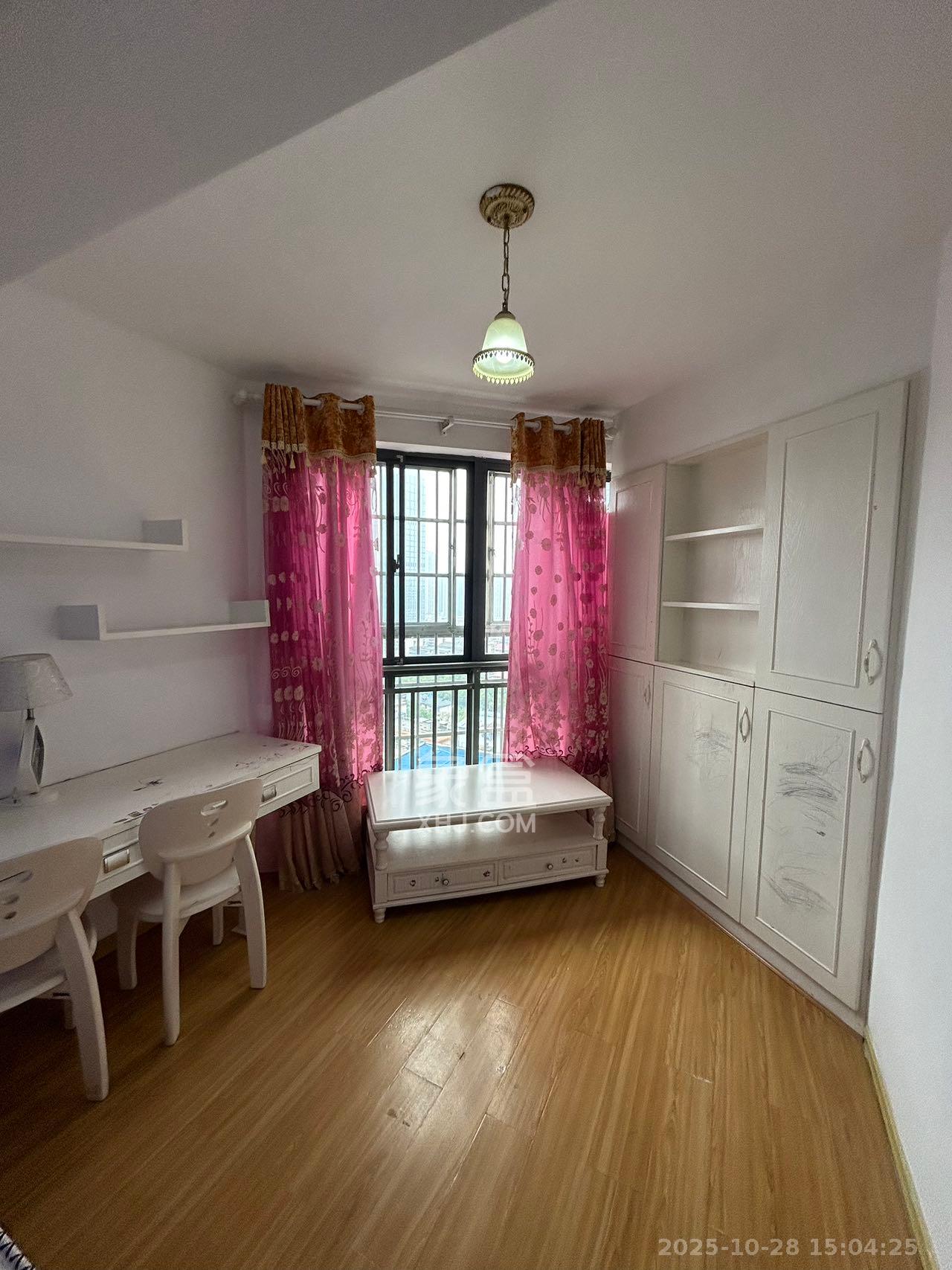 少帅府  2室1厅1卫    2300.0元/月室内图