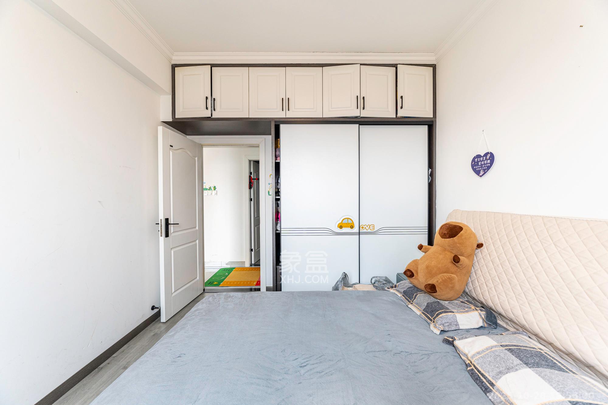 淞雅苑  3室2厅2卫    80.0万卧室