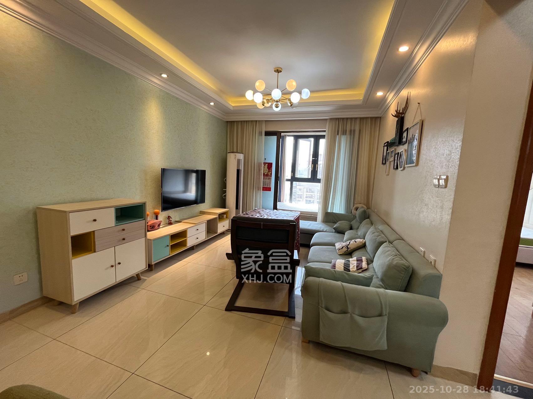 江山帝景哈佛  2室2厅1卫    1800.0元/月室内图