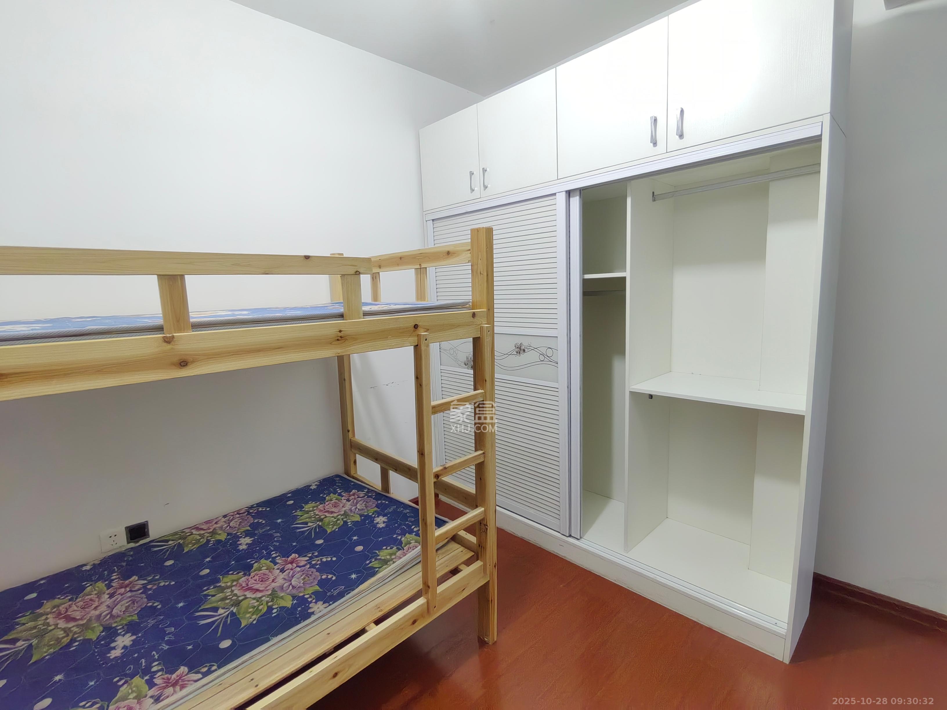 华晨国际公馆 2室2厅1卫 3000.0元/月 华晨国际公馆 2室2厅1卫 3000.0元/月室内图