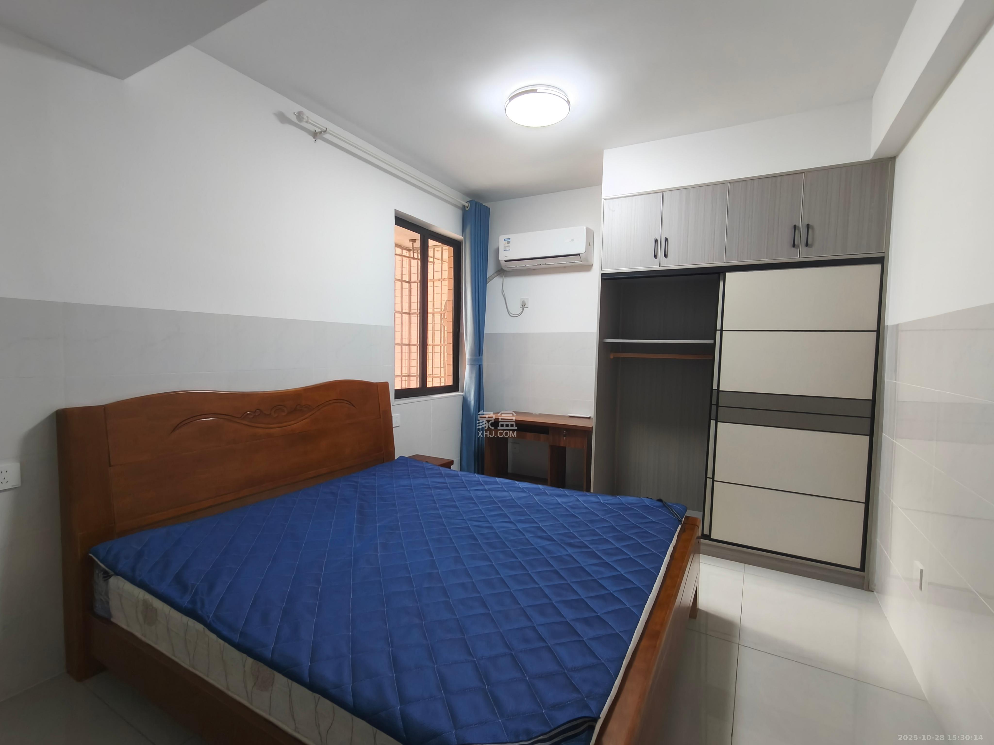 高岭小区  1室1厅1卫    1200.0元/月 高岭小区  1室1厅1卫    1200.0元/月室内图