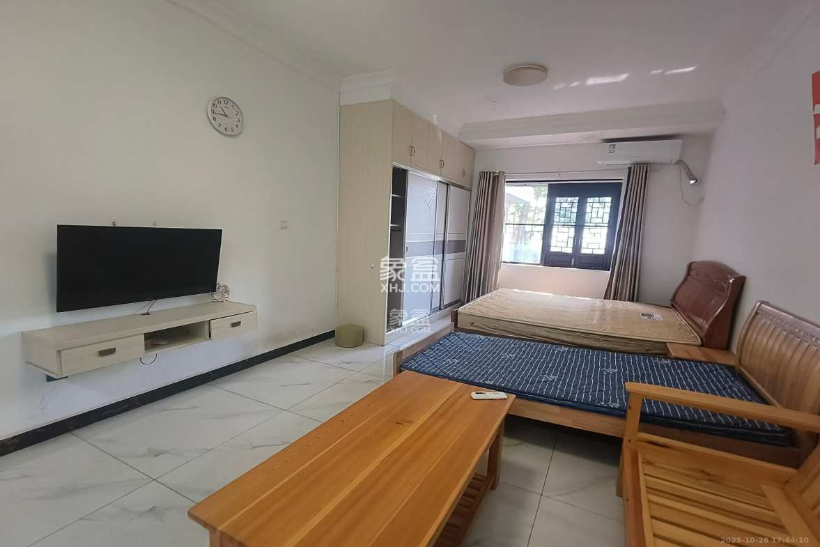 东文庙坪 1室1厅0卫 1300.0元/月 东文庙坪 1室1厅0卫 1300.0元/月室内图