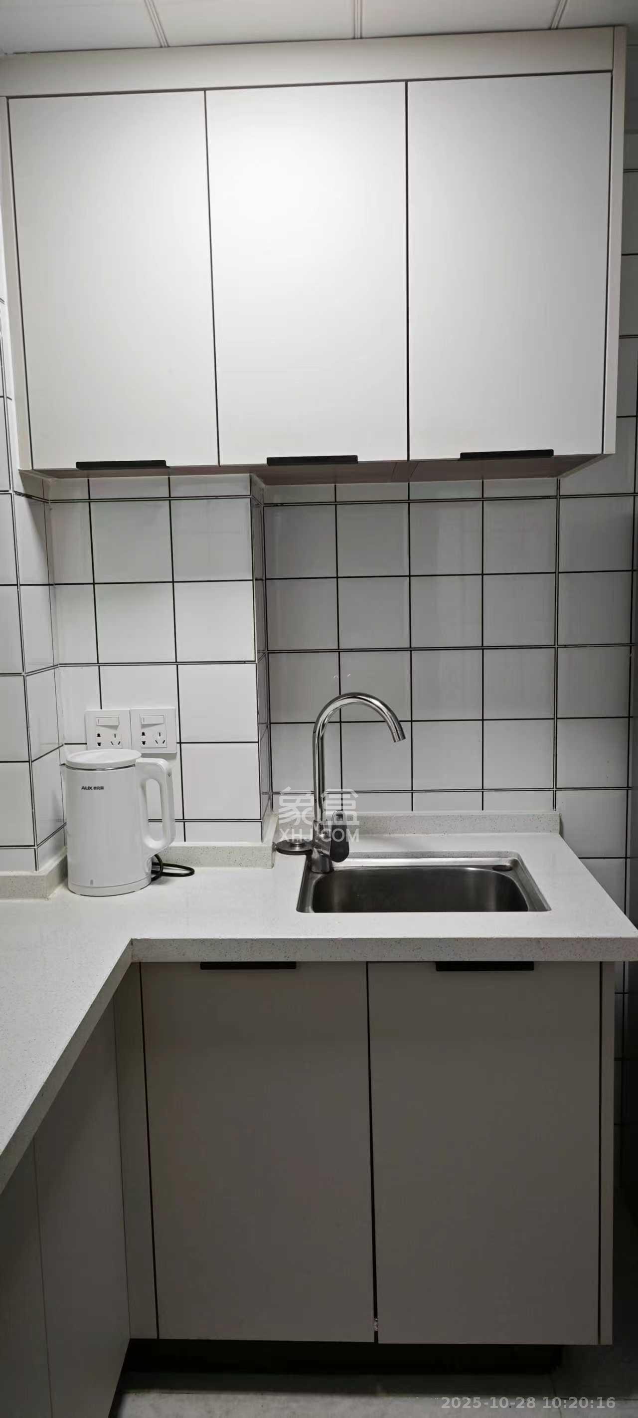 青年才郡(盈安大厦)  1室1厅1卫    1600.0元/月 青年才郡(盈安大厦)  1室1厅1卫    1600.0元/月室内图