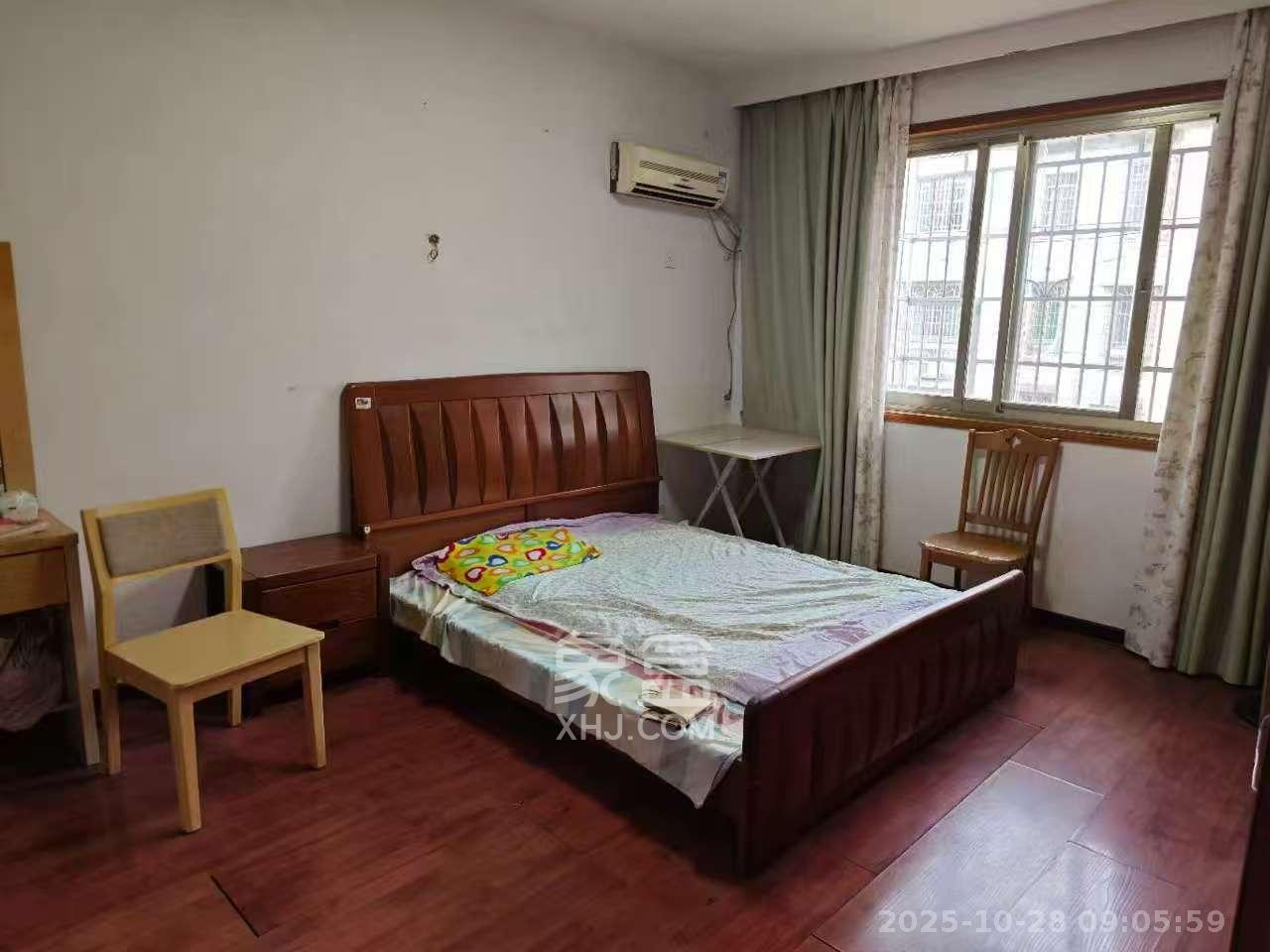 星邮小区 1室1厅1卫 1500.0元/月 星邮小区 1室1厅1卫 1500.0元/月室内图