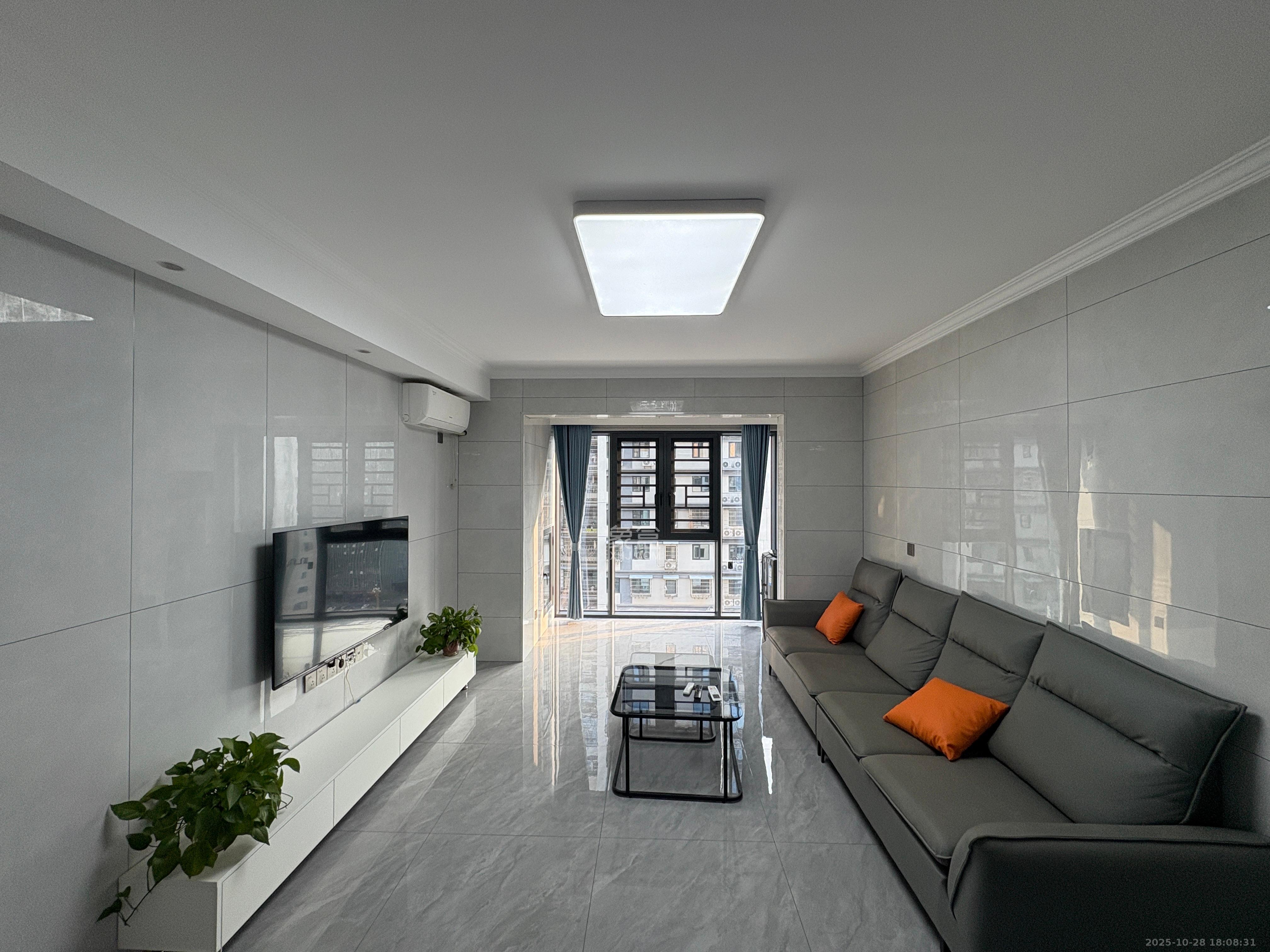 旭日嘉苑  2室1厅1卫    2300.0元/月 旭日嘉苑  2室1厅1卫    2300.0元/月室内图1