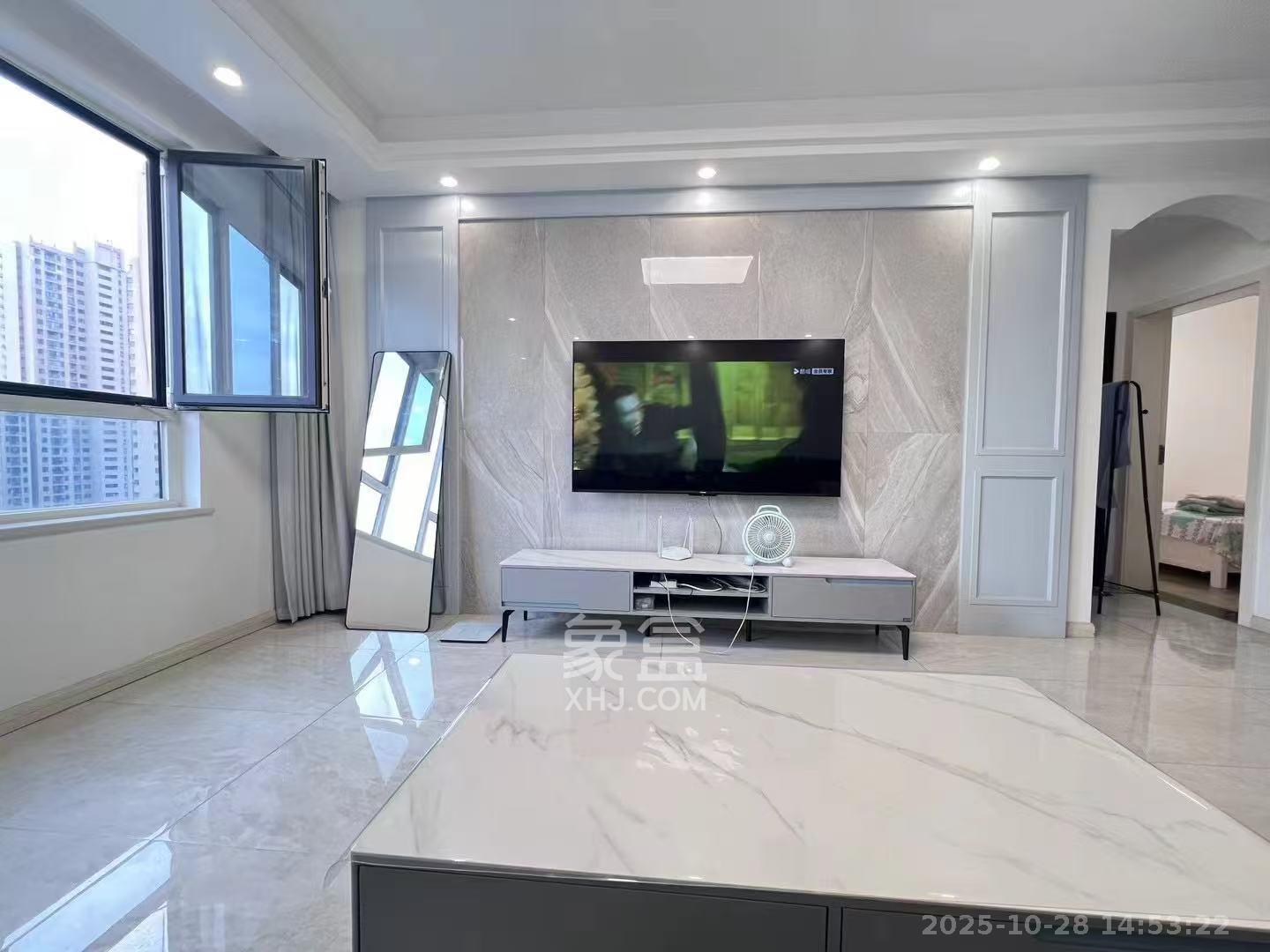 北辰三角洲B2E2区  3室2厅1卫    4200.0元/月室内图