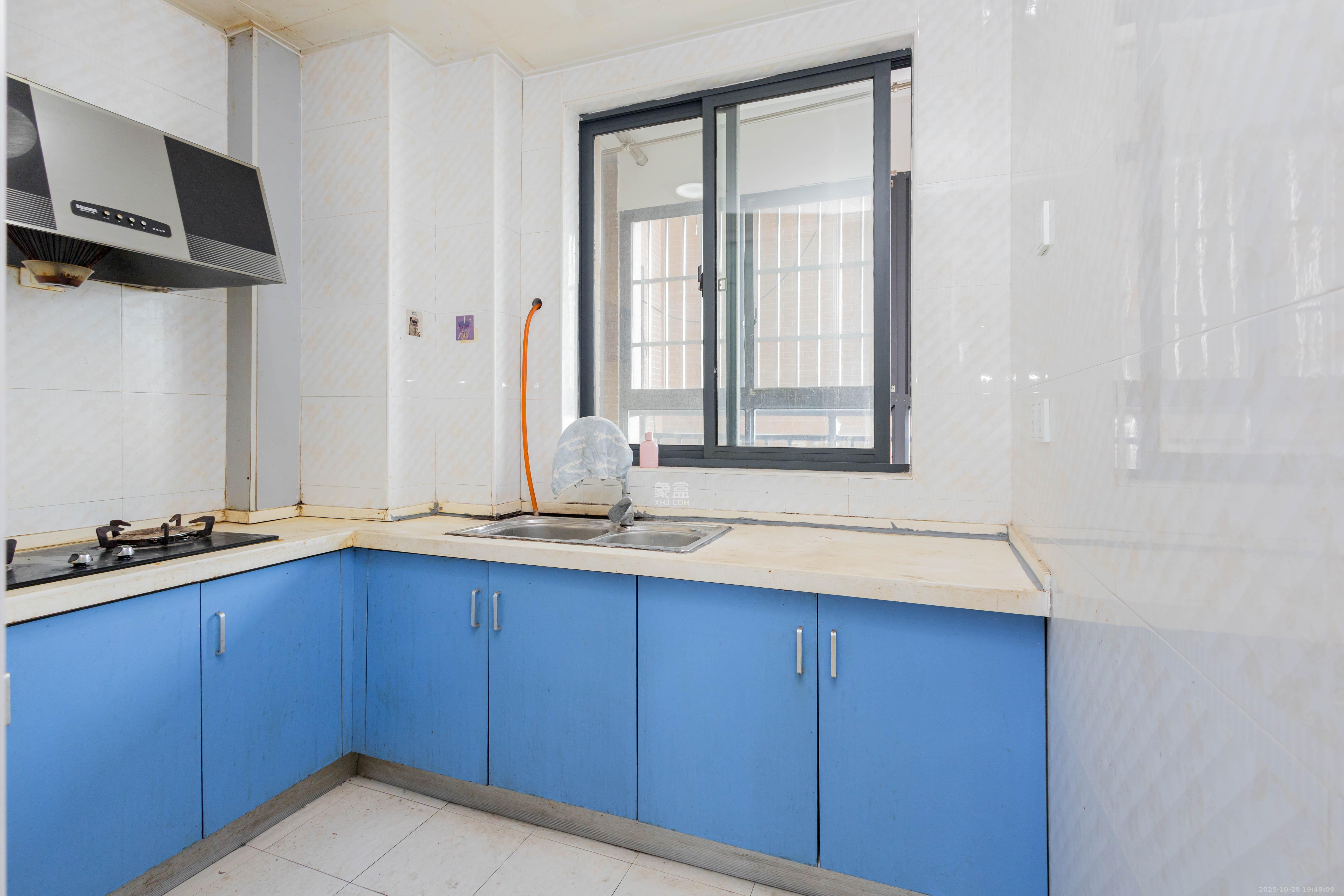 高林仕家 3室2厅1卫 75.8万 高林仕家 3室2厅1卫 75.8万厨房