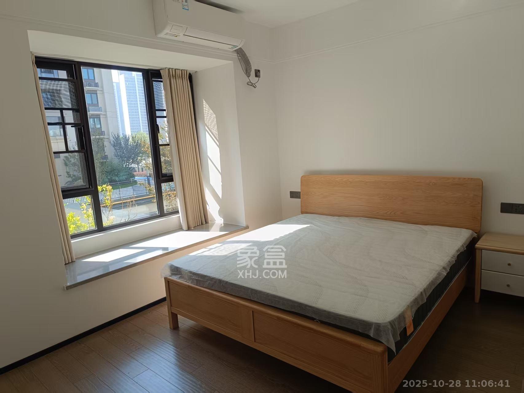 万科天空之境  3室1厅2卫    2600.0元/月室内图