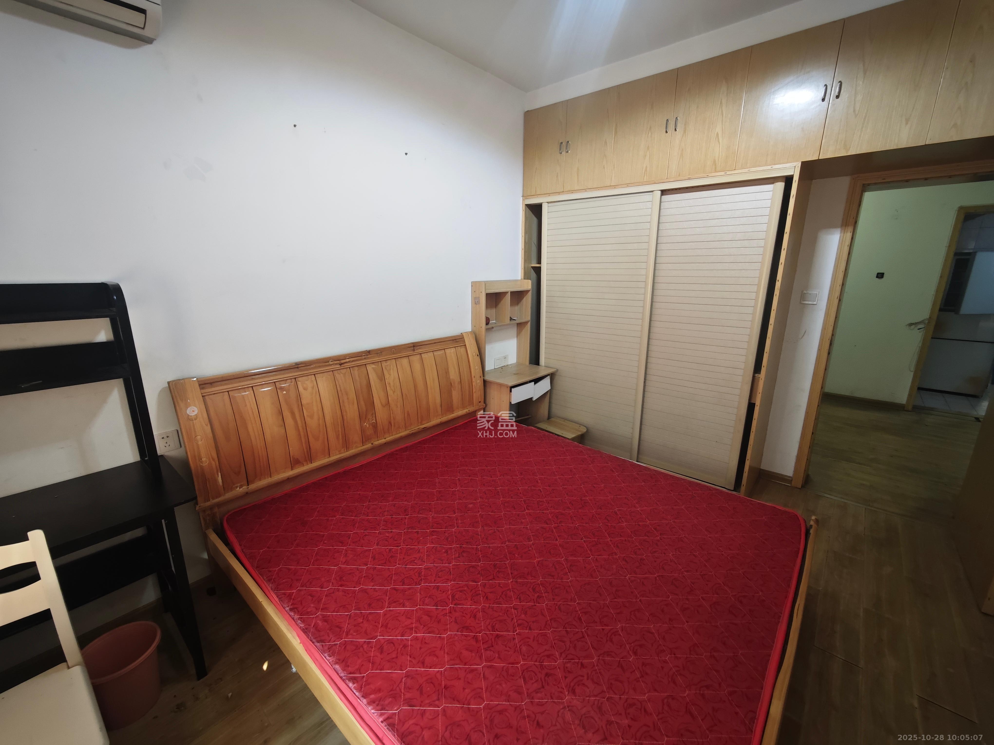 中南林业科技大学西区(西园教工宿舍) 2室1厅1卫 1800.0元/月 中南林业科技大学西区(西园教工宿舍) 2室1厅1卫 1800.0元/月室内图