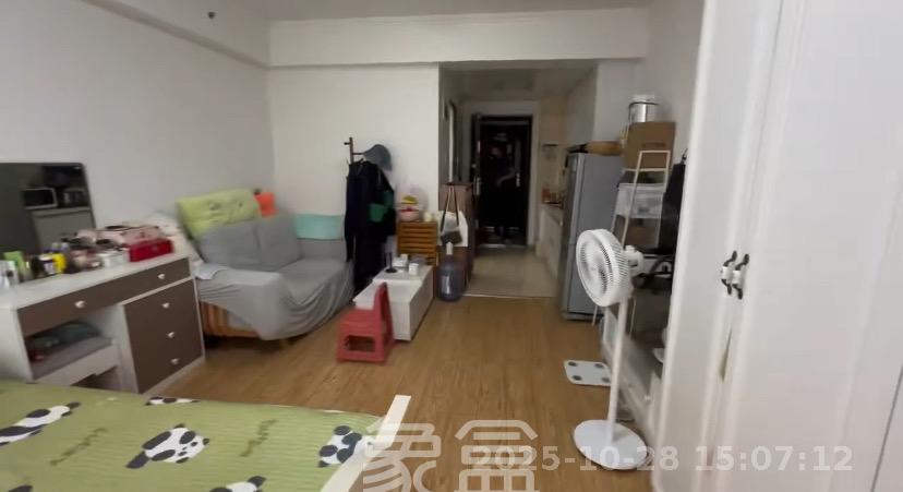 融科东南海  1室1厅1卫    1350.0元/月室内图