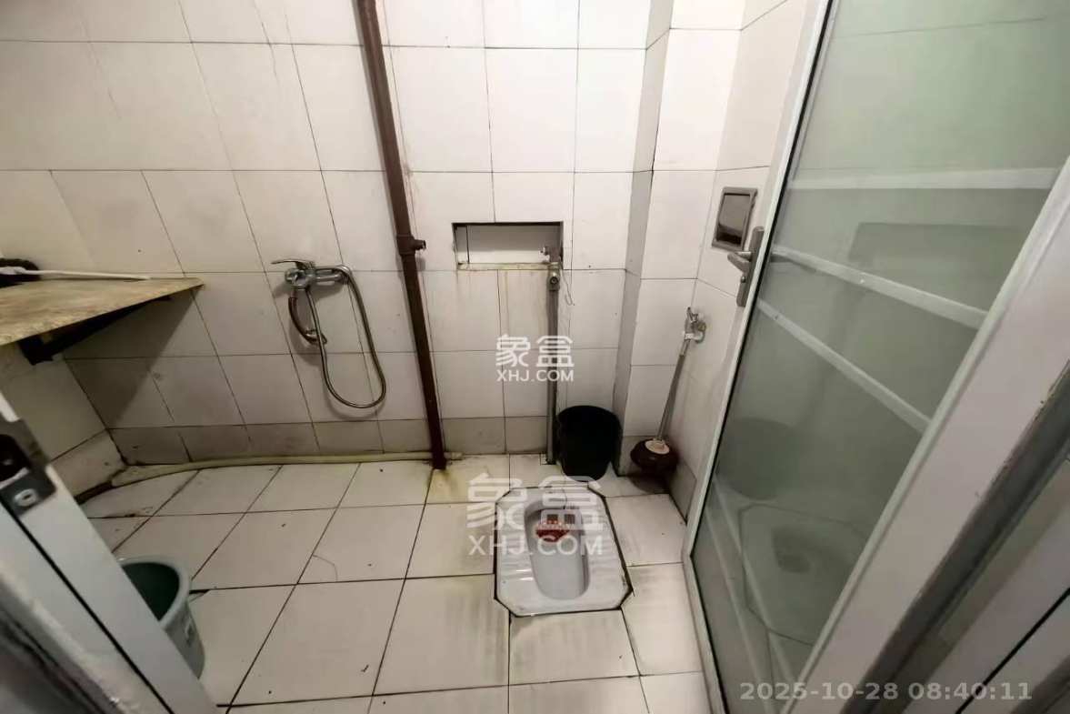 吉景小区 2室2厅1卫 1800.0元/月 吉景小区 2室2厅1卫 1800.0元/月室内图