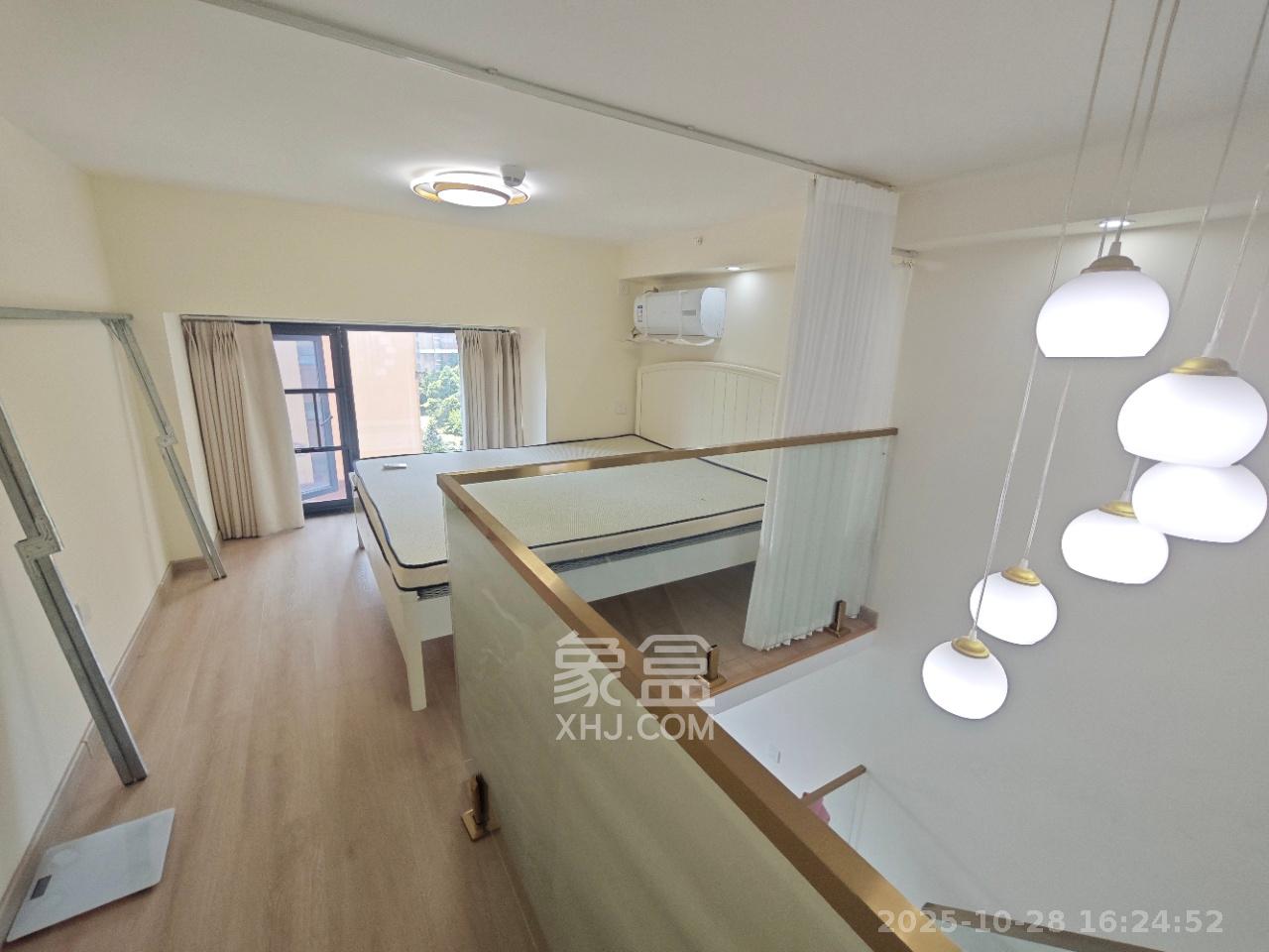 碧桂园城市之光  2室1厅1卫    2000.0元/月室内图