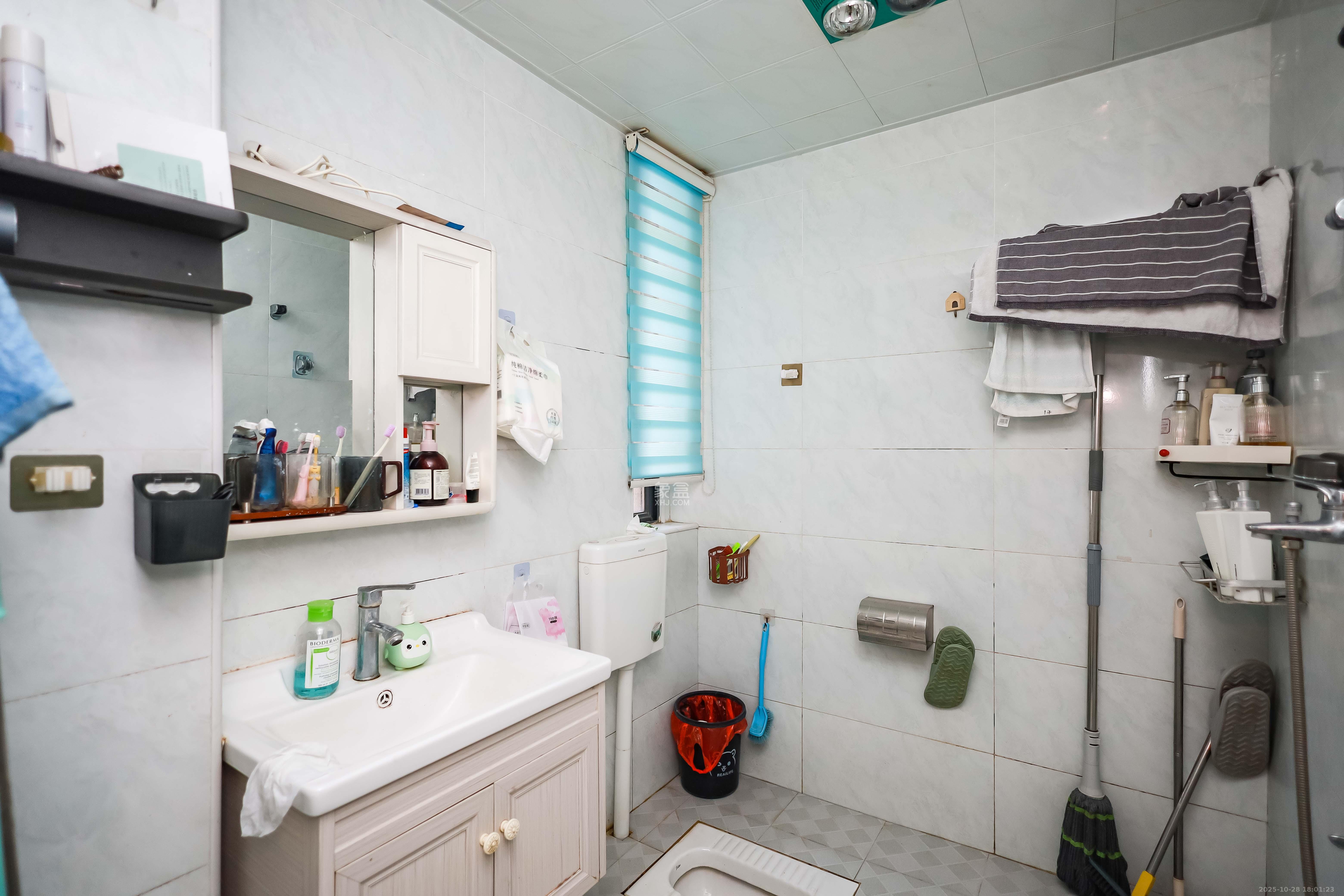 盛世耀凯  3室2厅1卫    86.0万卫生间