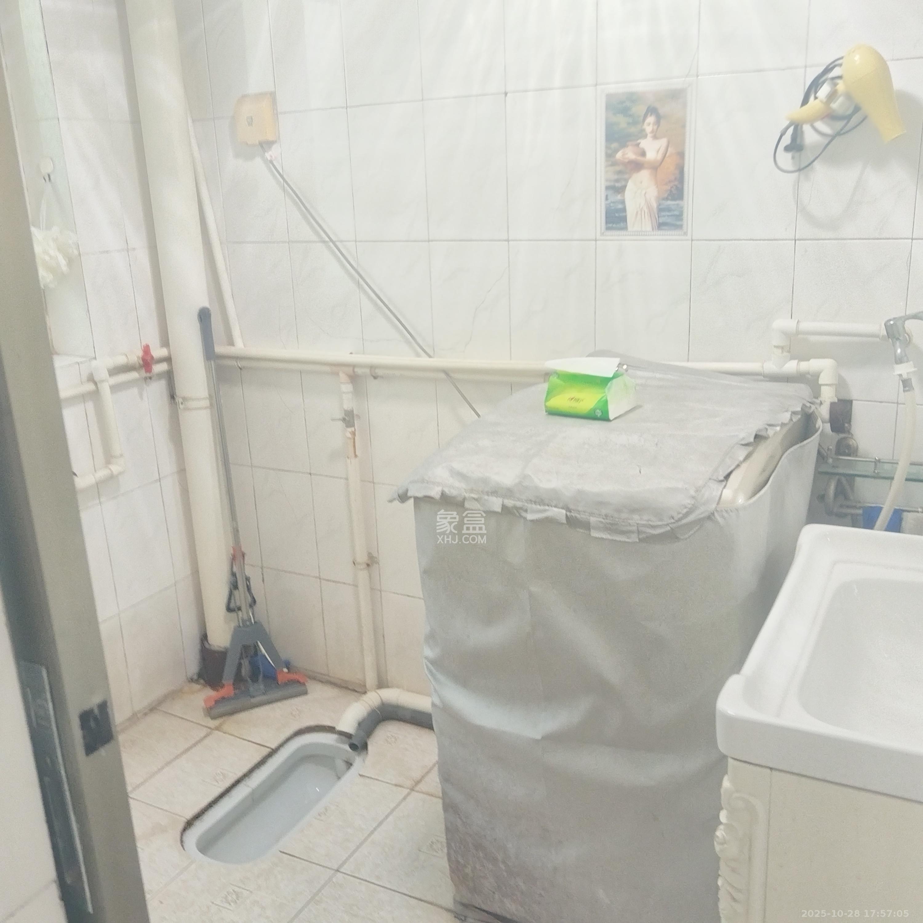 广厦新苑  2室1厅1卫    1600.0元/月室内图