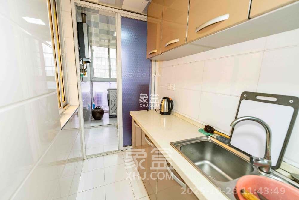 南郡雅园  2室2厅1卫    1400.0元/月室内图