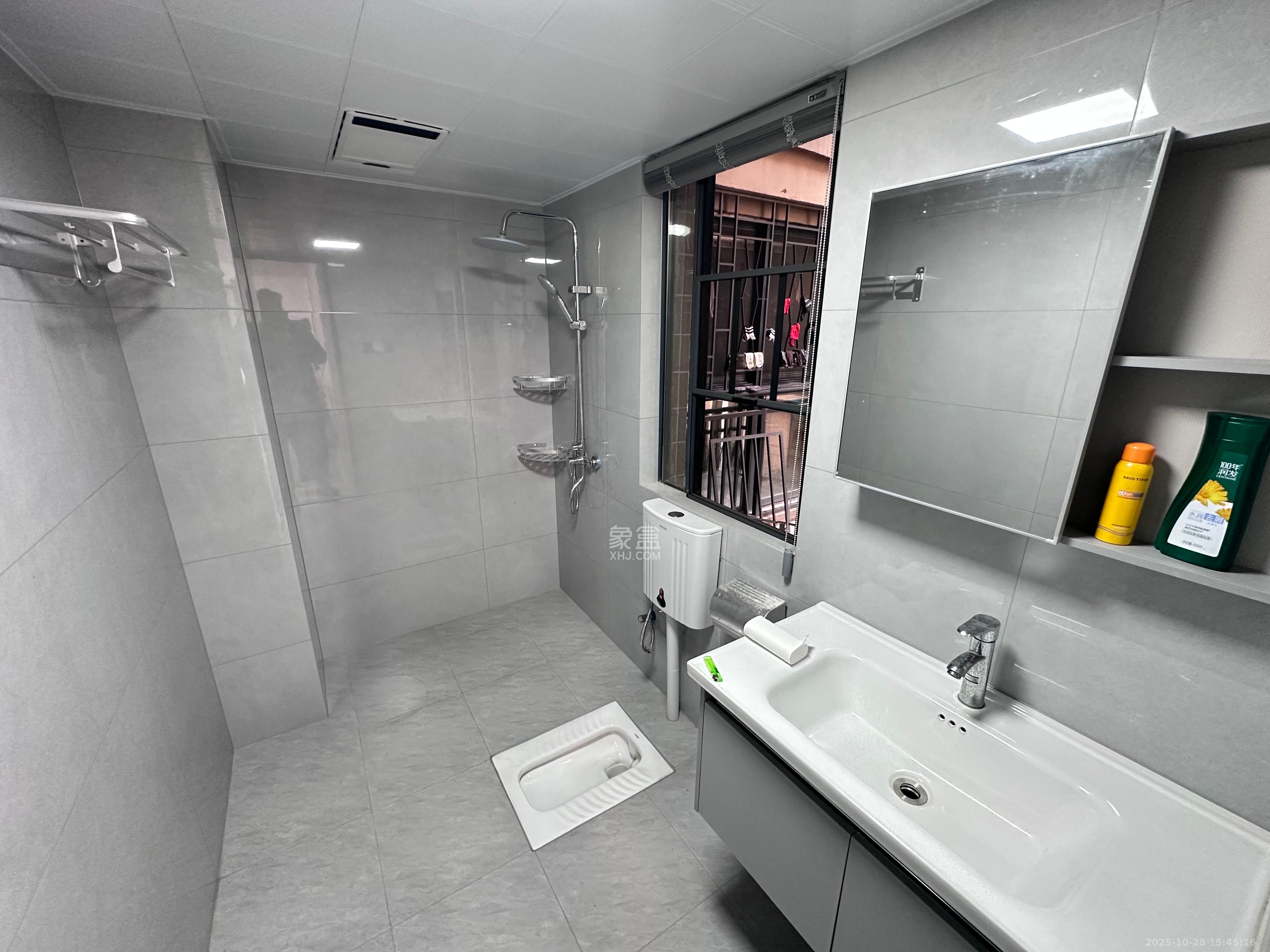 邦盛水岸御园 3室2厅2卫 2200.0元/月 邦盛水岸御园 3室2厅2卫 2200.0元/月室内图