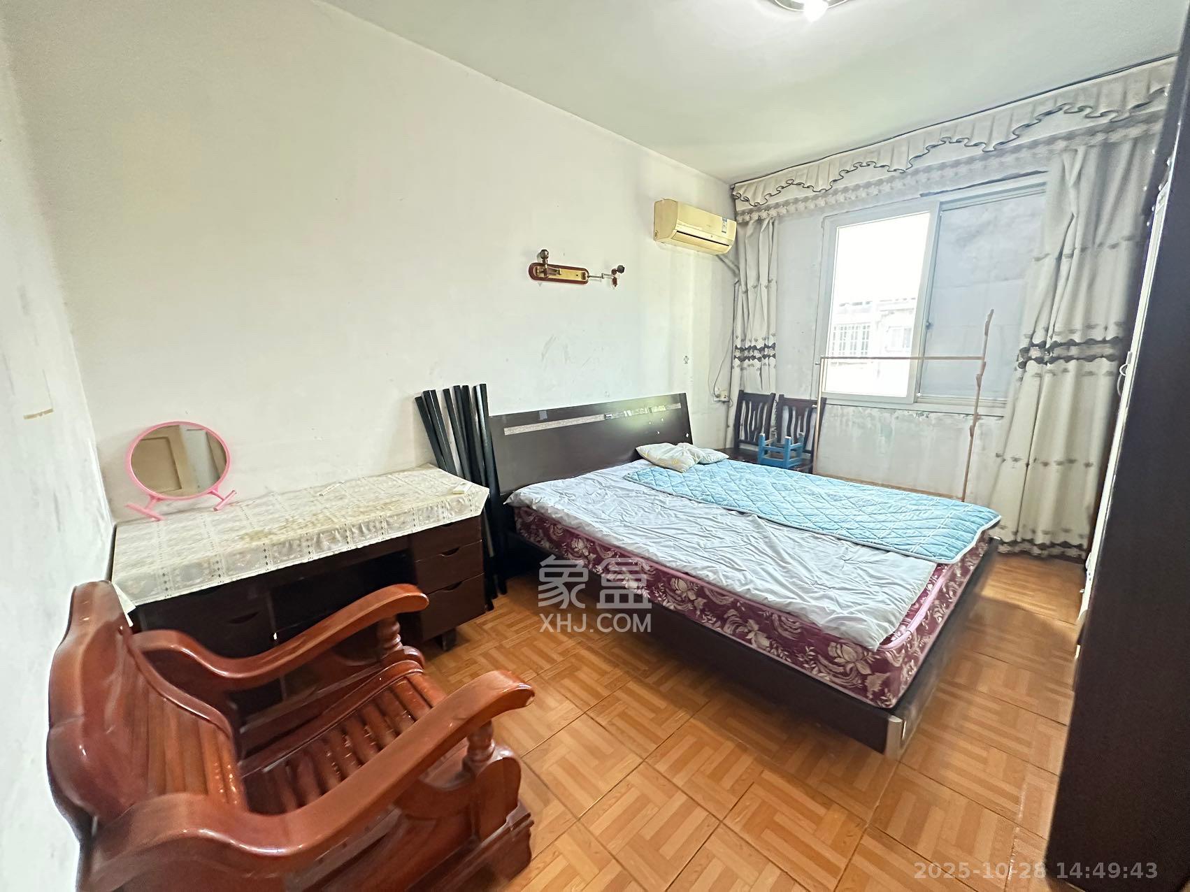 农商银行宿舍楼（洞井支行)  1室0厅0卫    2300.0元/月室内图