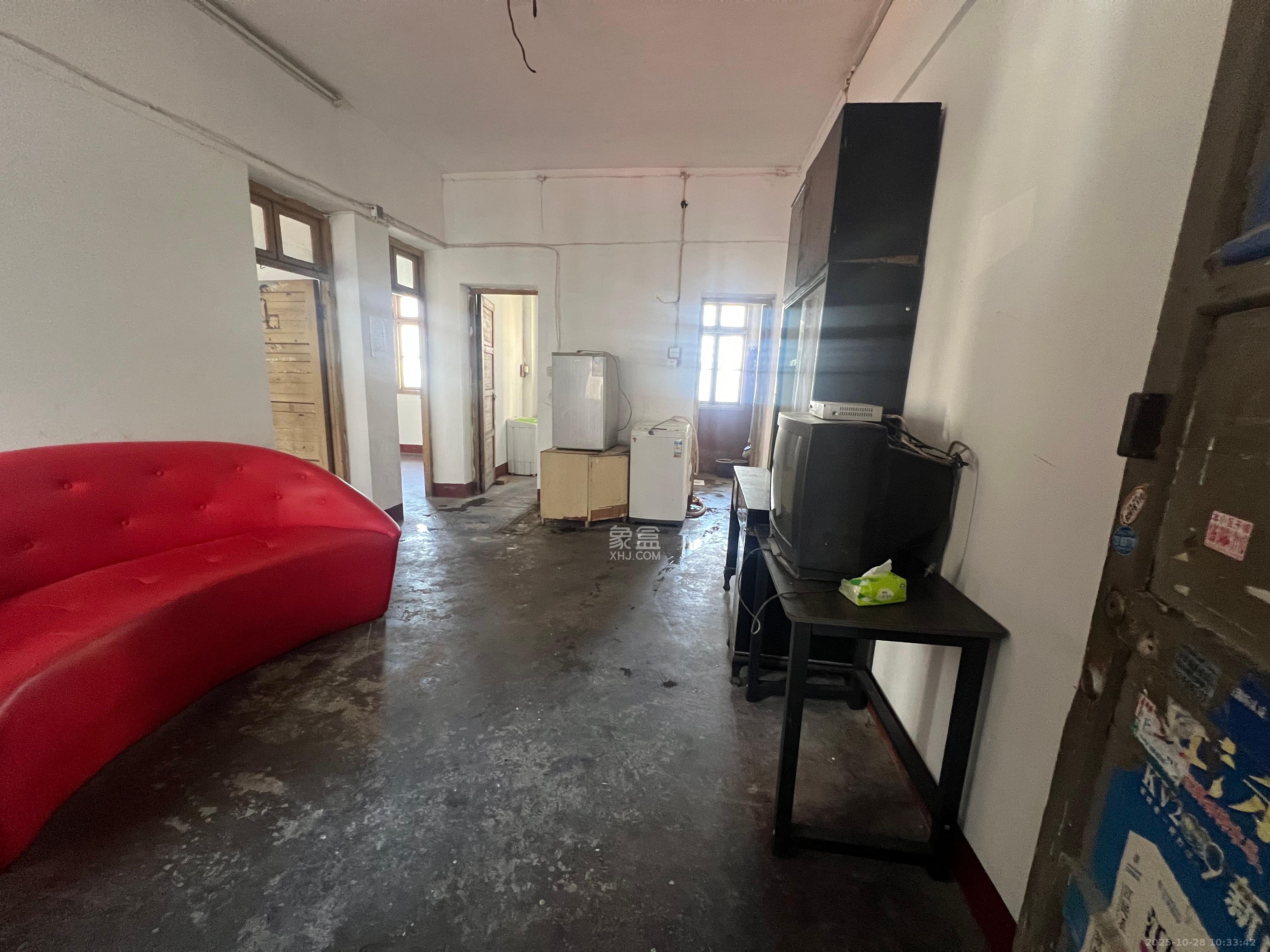 朝阳一、二村  3室1厅1卫    1500.0元/月