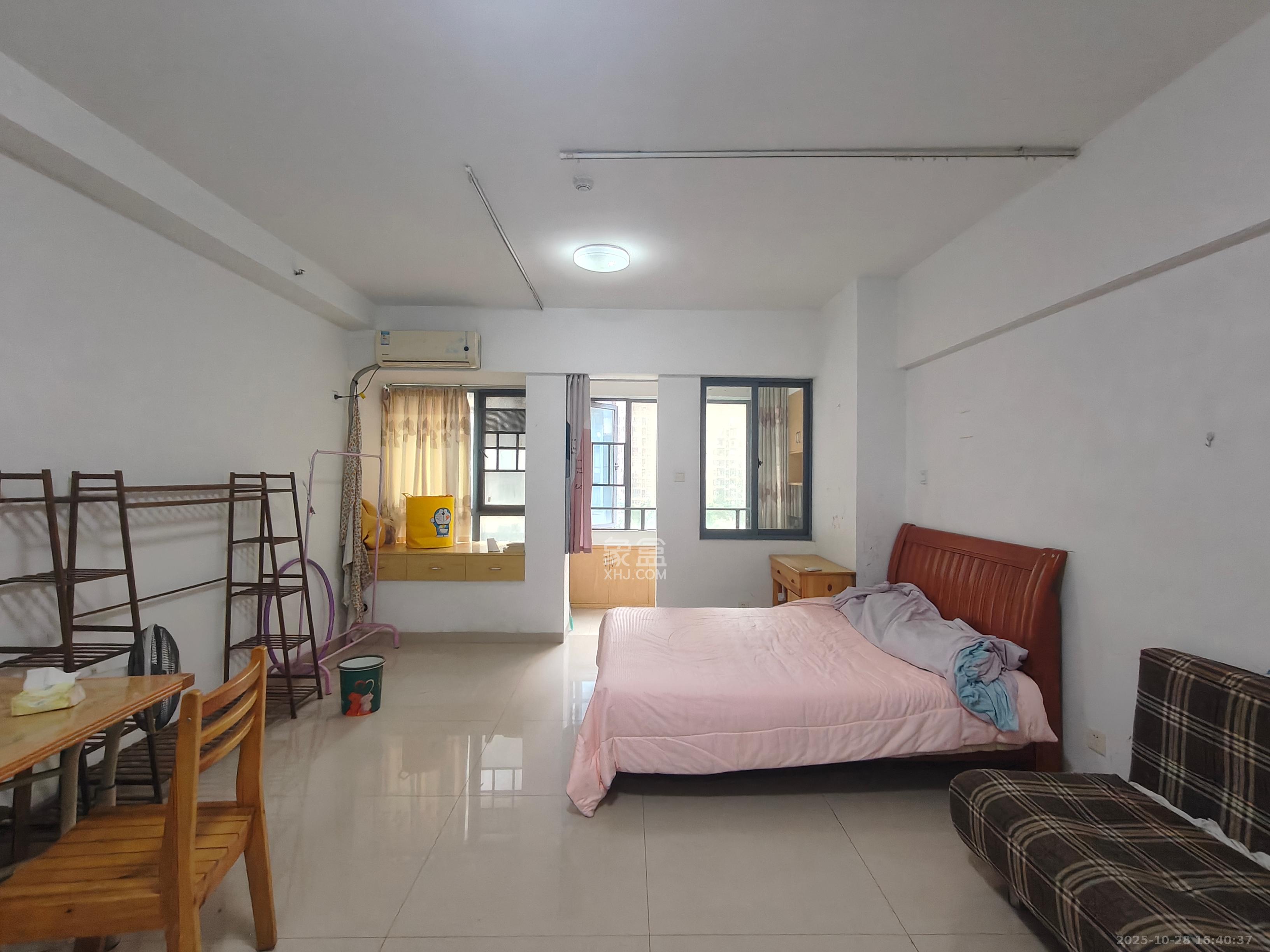 万博汇  1室1厅1卫    1300.0元/月 万博汇  1室1厅1卫    1300.0元/月室内图