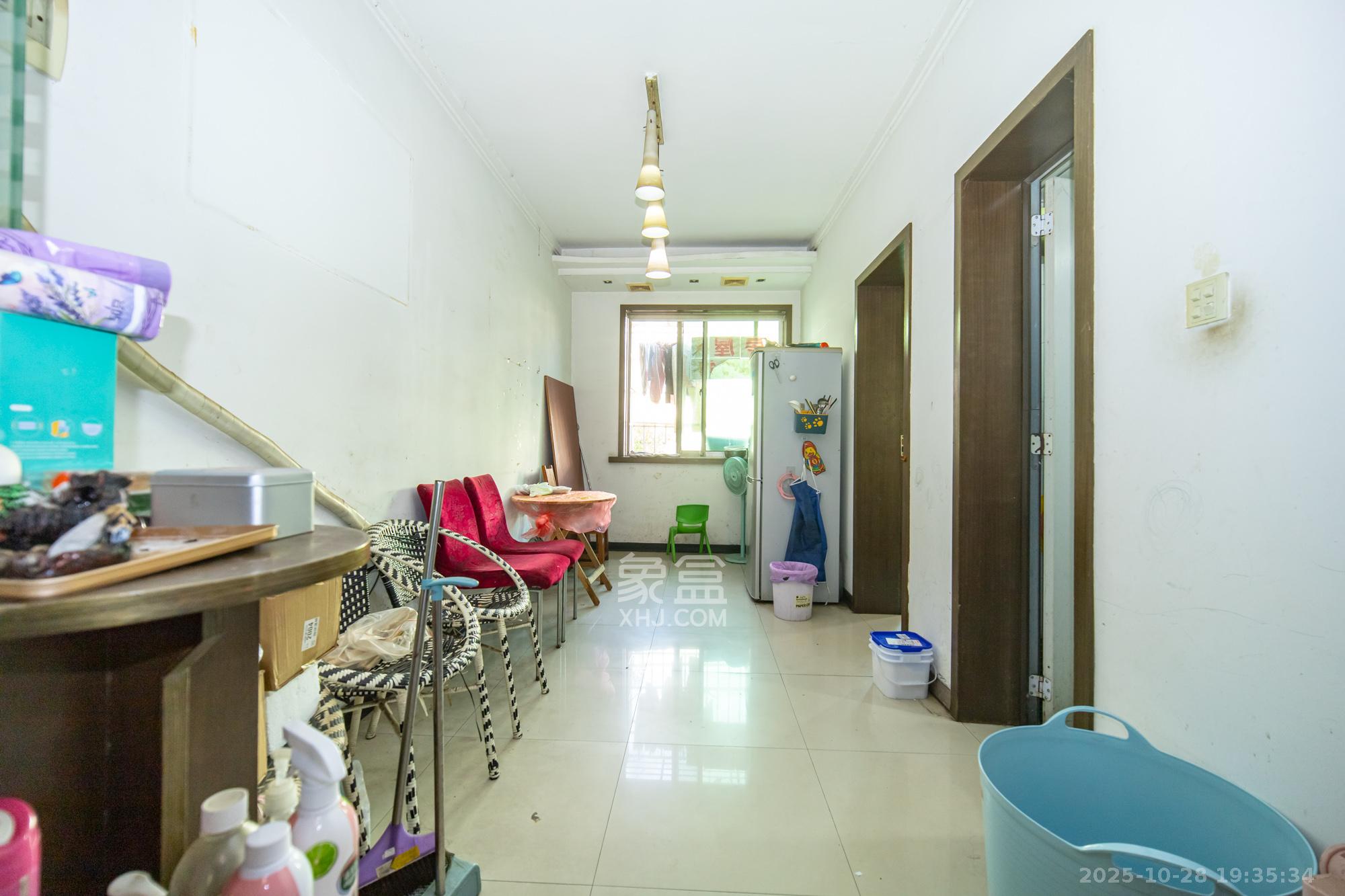 中南汽车世界  2室2厅1卫    25.0万其他