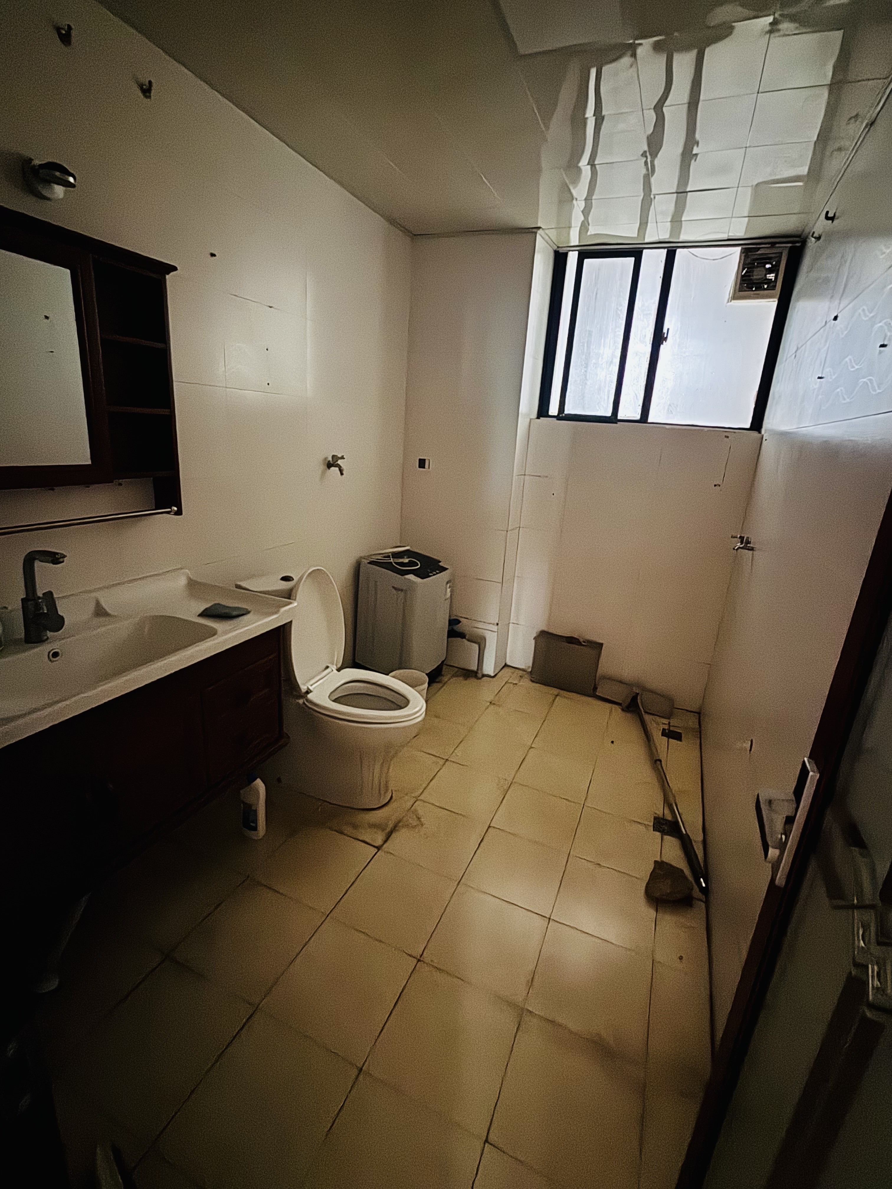 瑞特广场  3室2厅1卫    3200.0元/月室内图