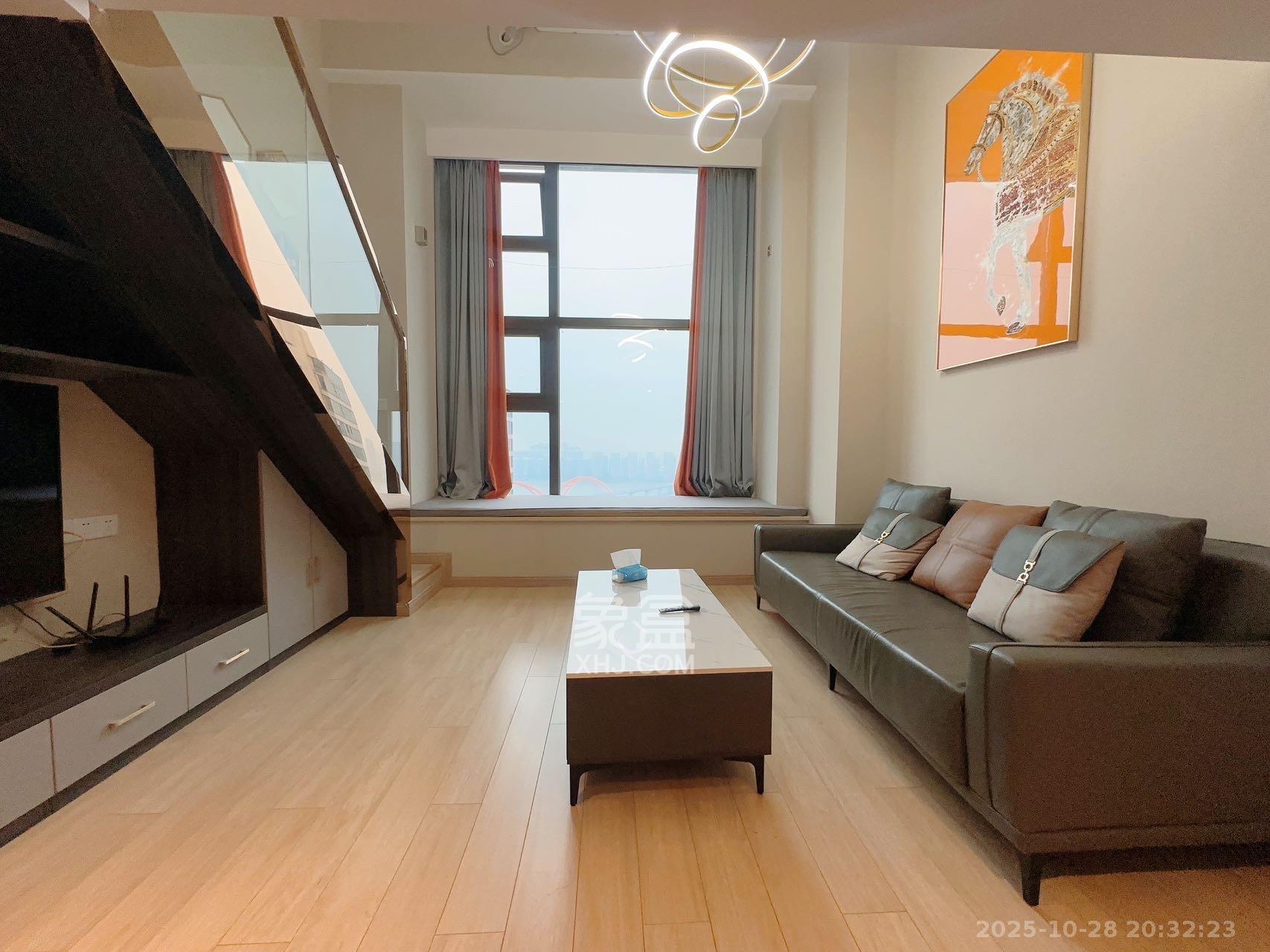 远洋外滩壹号  1室1厅1卫    2800.0元/月 远洋外滩壹号  1室1厅1卫    2800.0元/月室内图