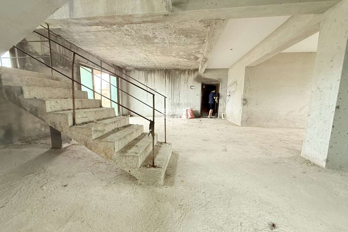 海岛国际名城 5室2厅2卫 330.0万 海岛国际名城 5室2厅2卫 330.0万室内图