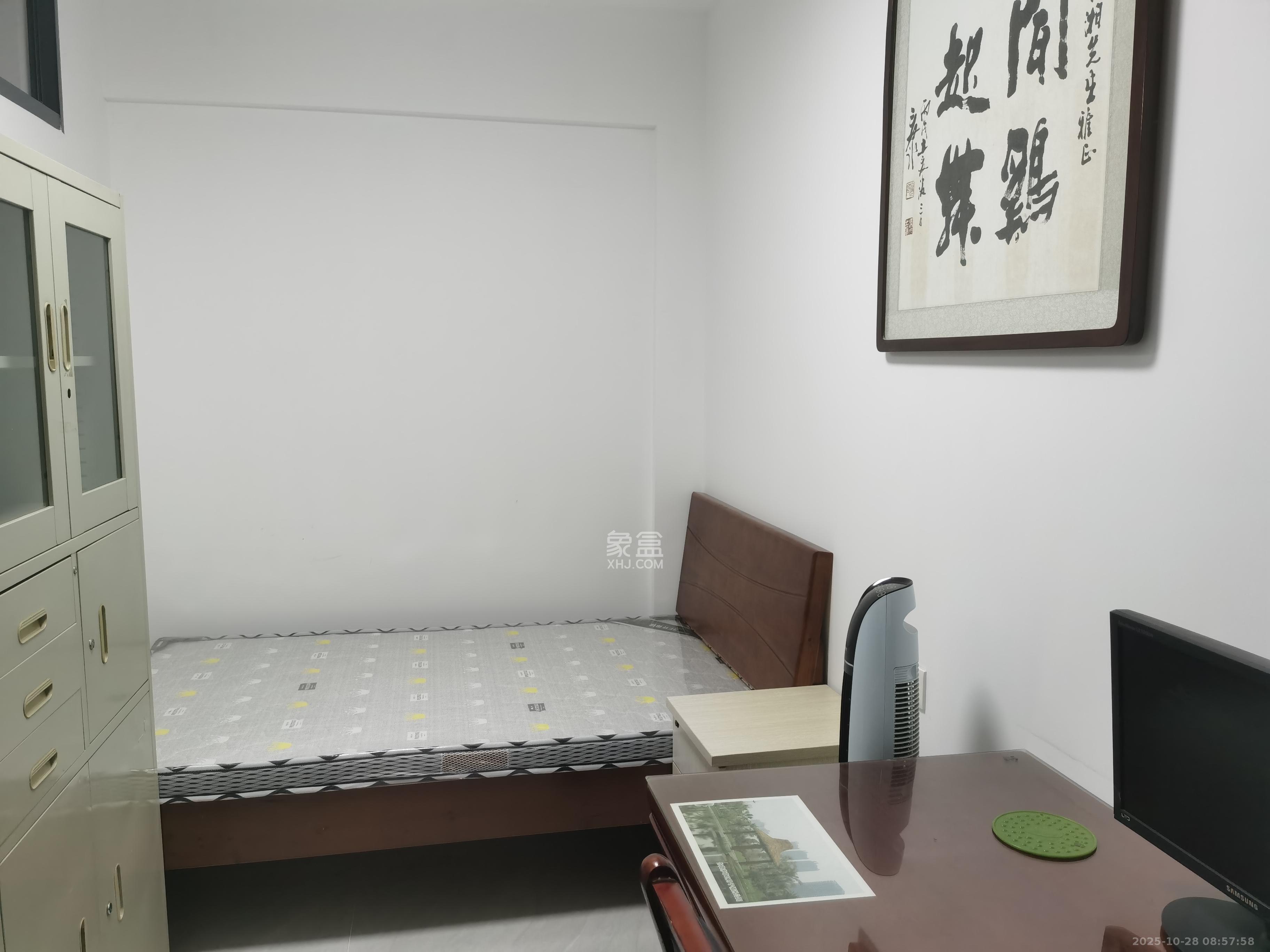 东方银座(东方摩卡) 2室1厅1卫 2000.0元/月 东方银座(东方摩卡) 2室1厅1卫 2000.0元/月室内图