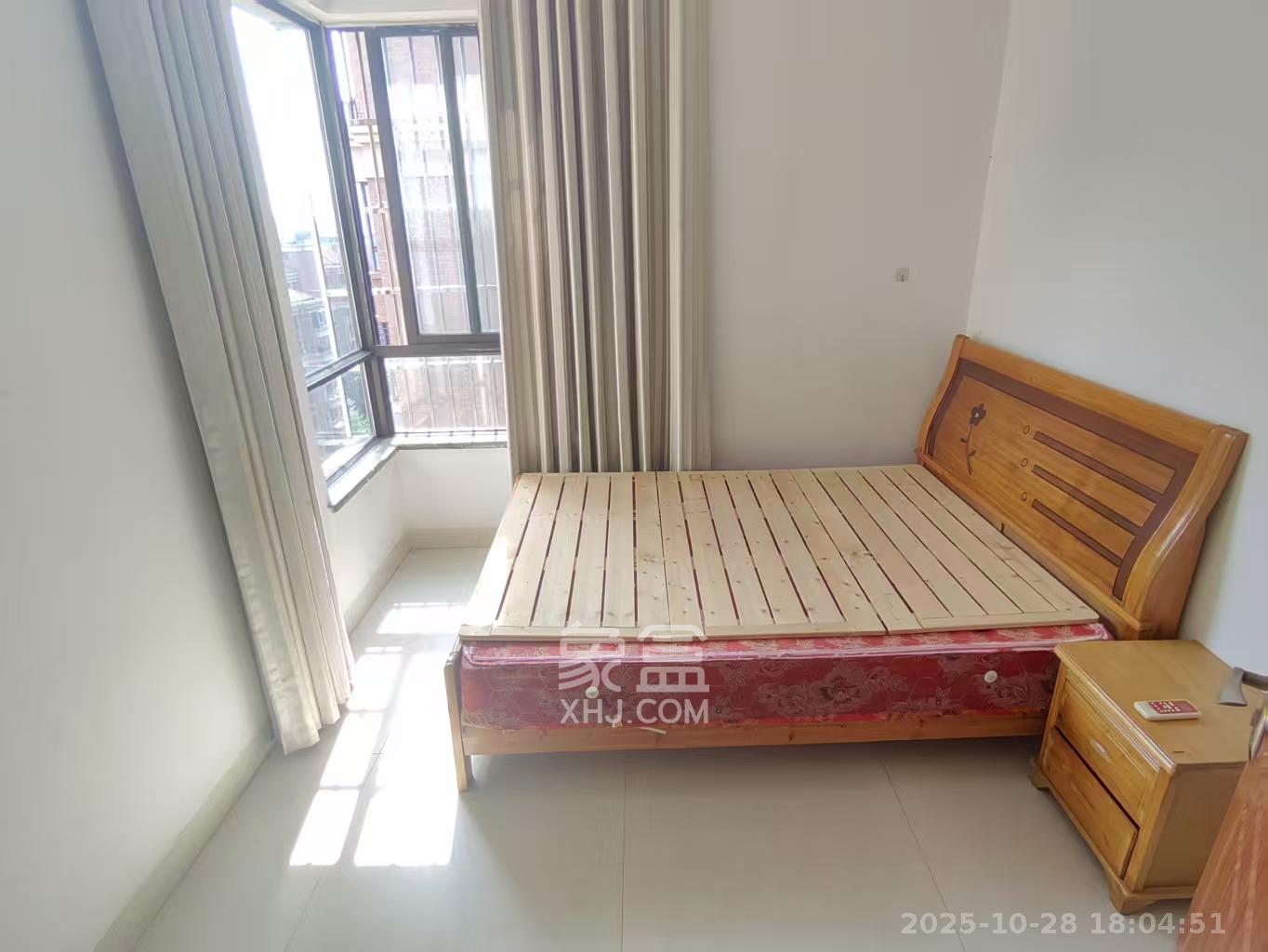 长沙县gp小区  1室2厅2卫    1800.0元/月室内图