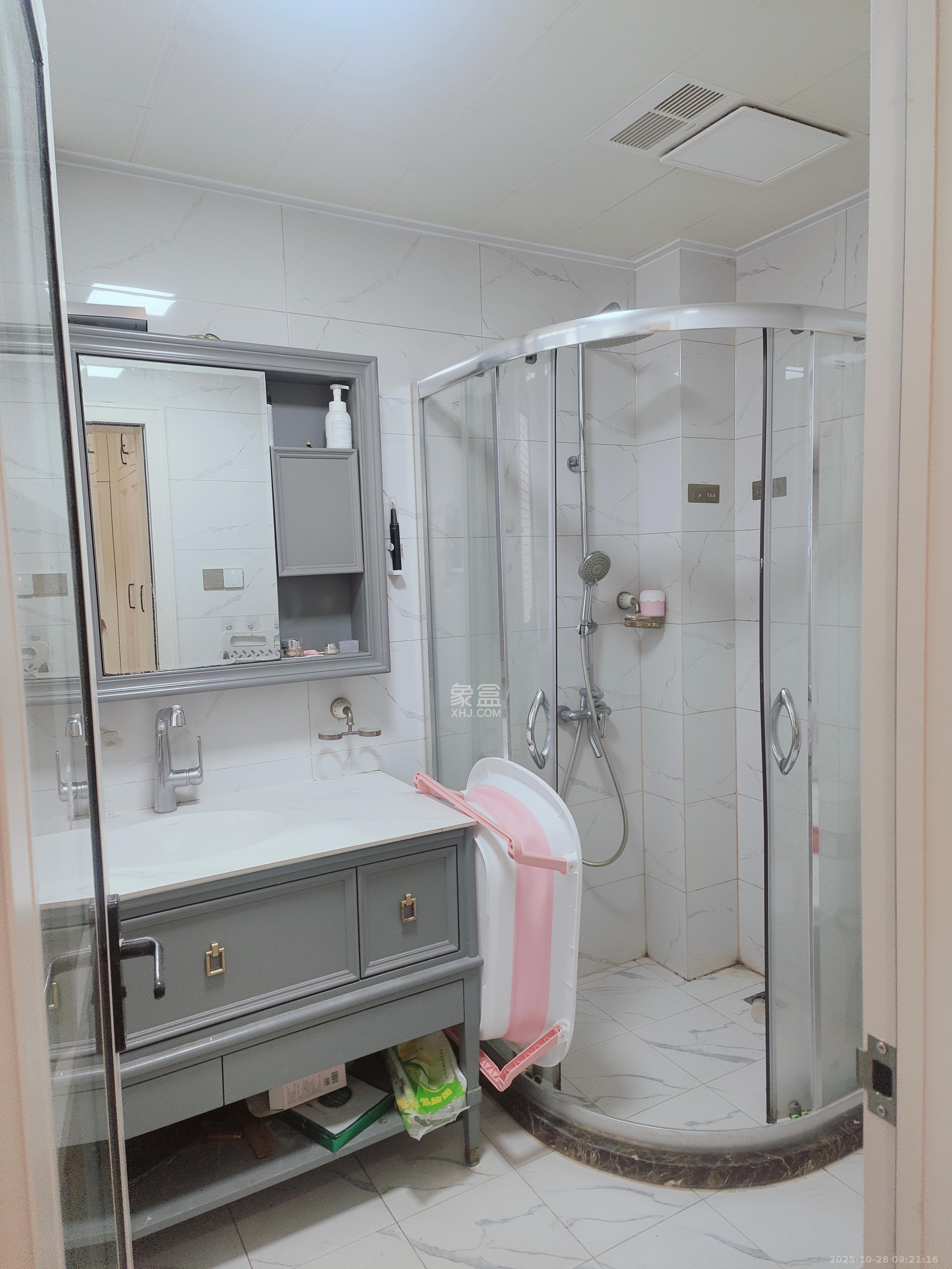 先锋新宇  4室2厅2卫    3100.0元/月 先锋新宇  4室2厅2卫    3100.0元/月室内图