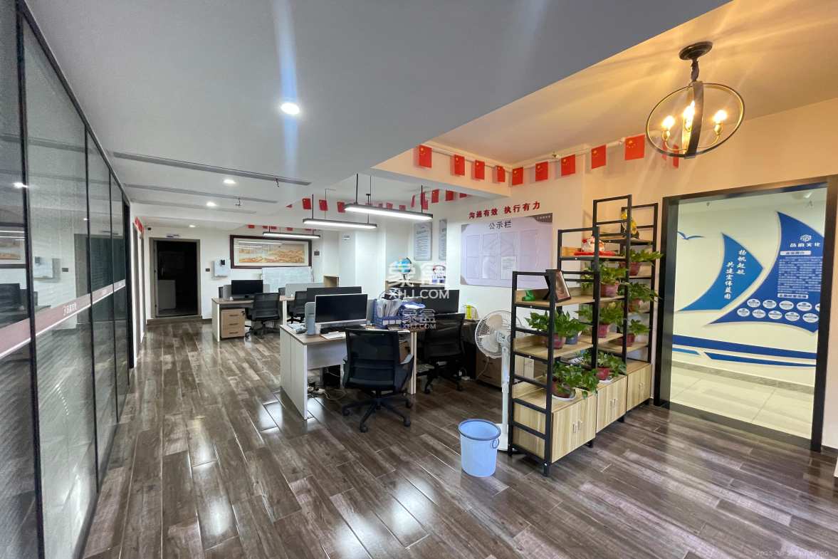 华润翡翠府  1室1厅1卫    11000.0元/月 华润翡翠府  1室1厅1卫    11000.0元/月室内图