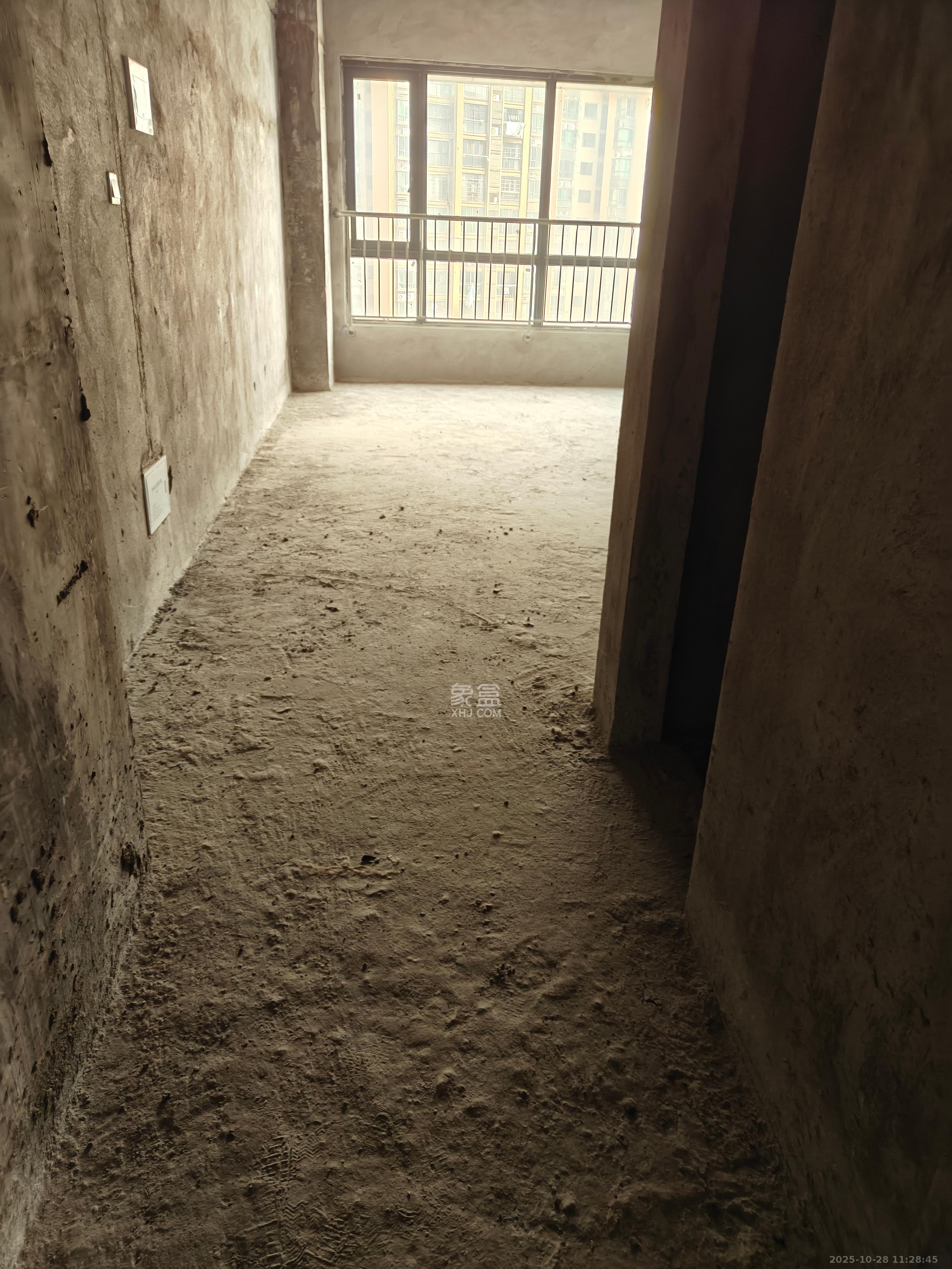 厚和城   62.5㎡      1300.0元/月室内图